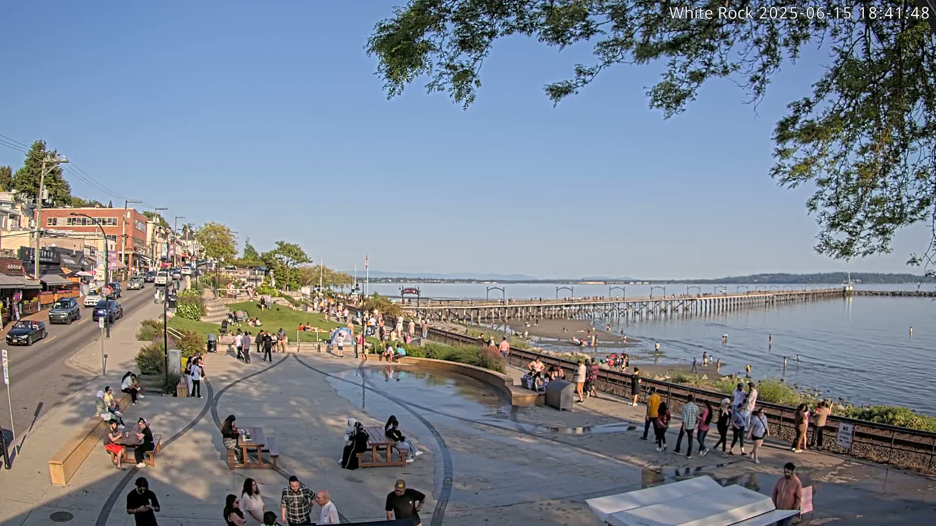 White Rock City & Pier Live Cam - White Rock, Metro Vancouver, British Columbia, Canada