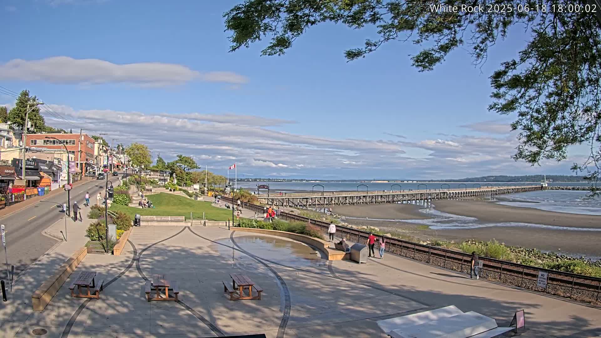 White Rock City & Pier Live Cam - White Rock, Metro Vancouver, British Columbia, Canada
