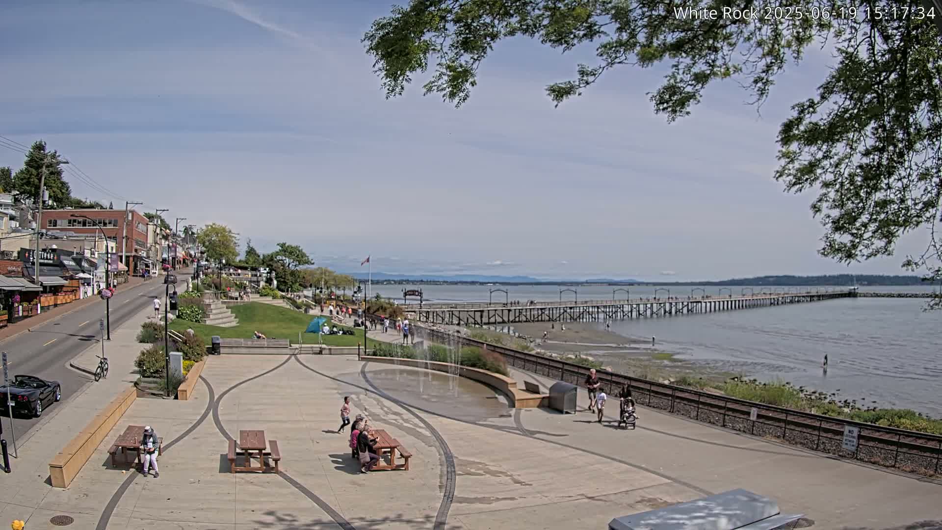 White Rock City & Pier Live Cam - White Rock, Metro Vancouver, British Columbia, Canada