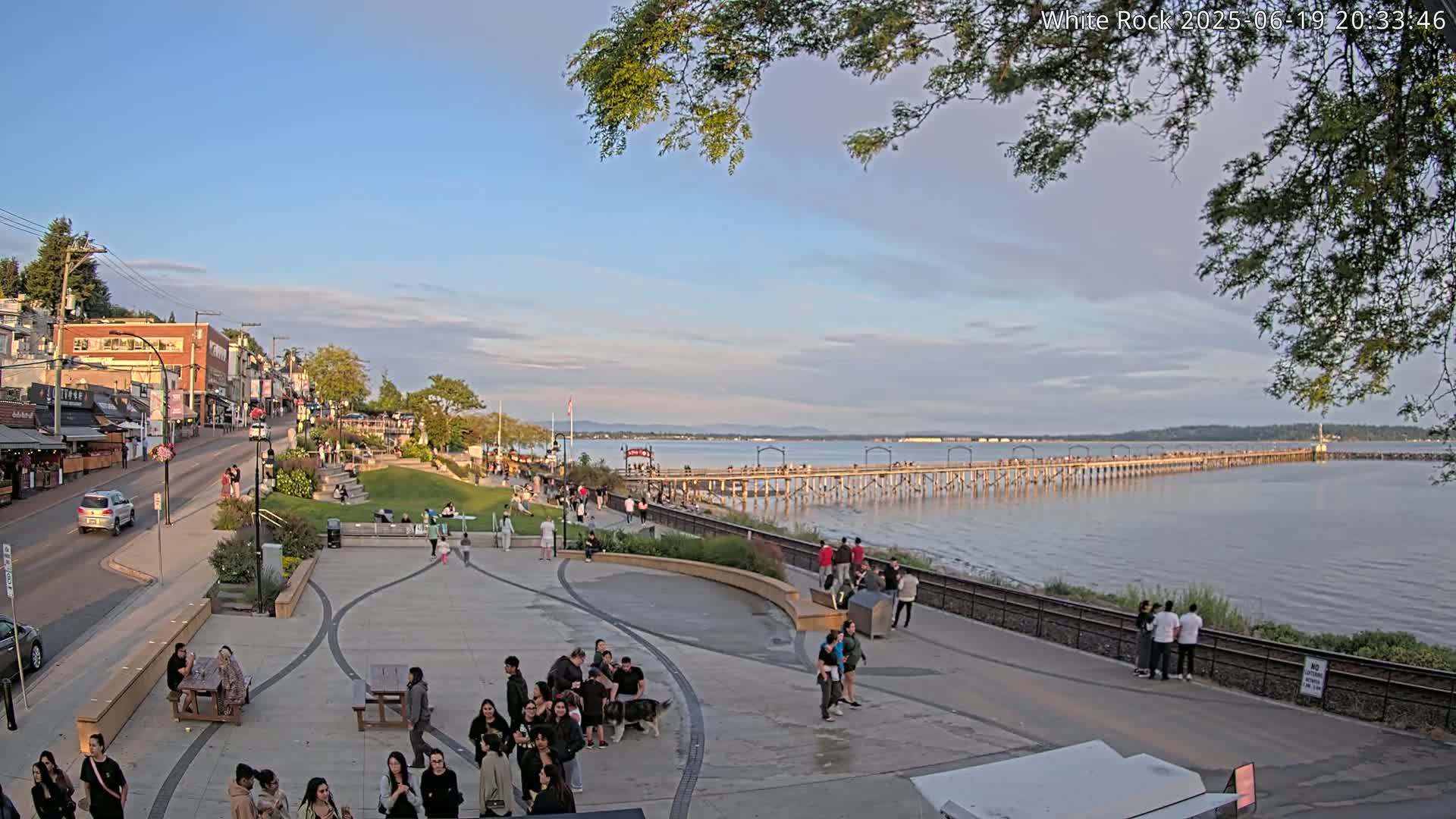 White Rock City & Pier Live Cam - White Rock, Metro Vancouver, British Columbia, Canada