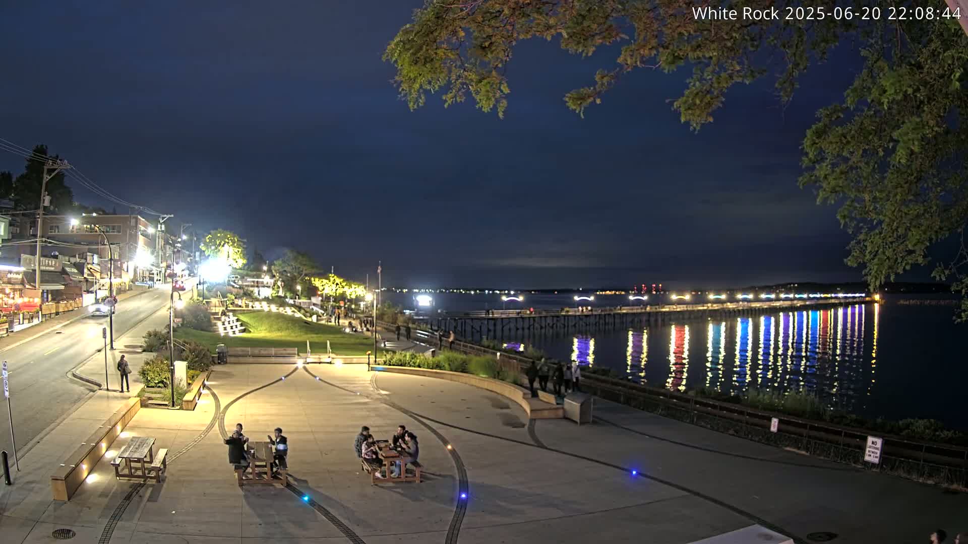 White Rock City & Pier Live Cam - White Rock, Metro Vancouver, British Columbia, Canada