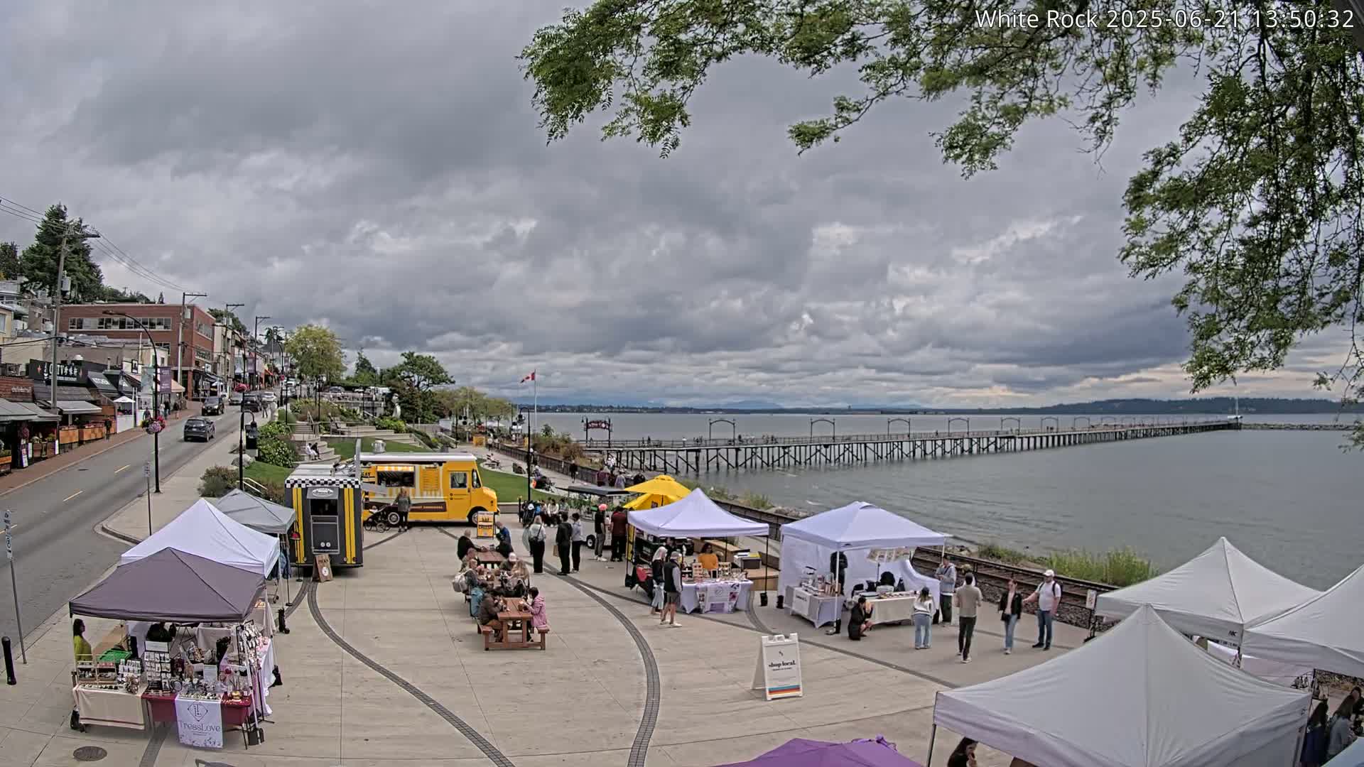 White Rock City & Pier Live Cam - White Rock, Metro Vancouver, British Columbia, Canada