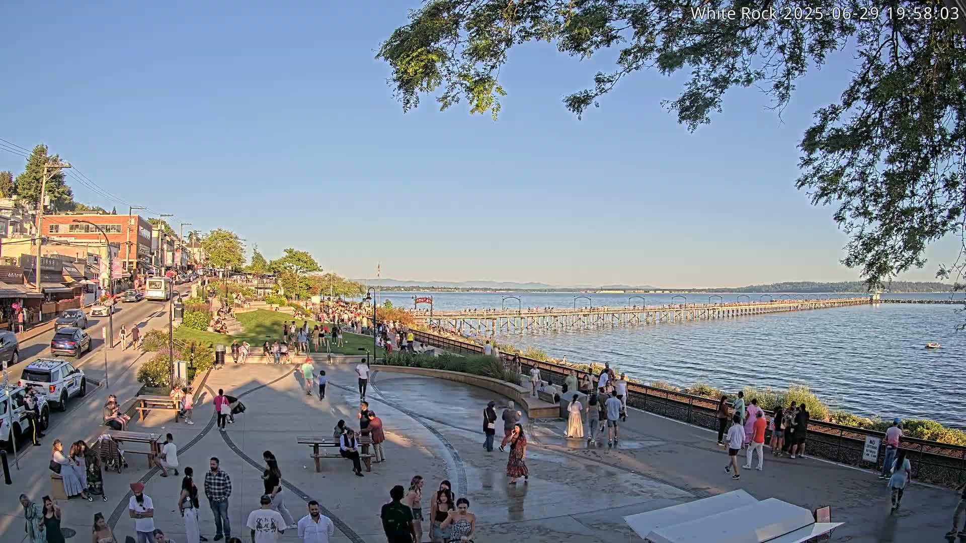 White Rock City & Pier Live Cam - White Rock, Metro Vancouver, British Columbia, Canada
