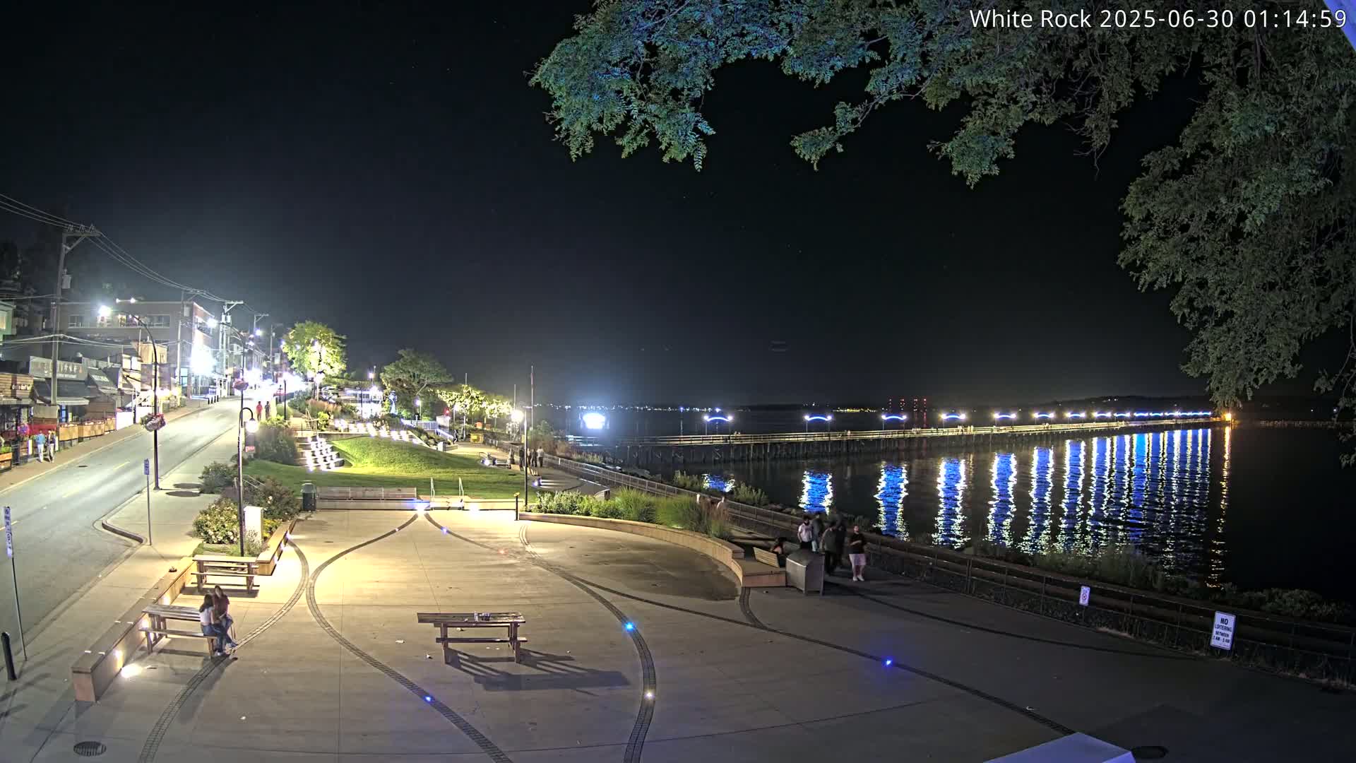 White Rock City & Pier Live Cam - White Rock, Metro Vancouver, British Columbia, Canada