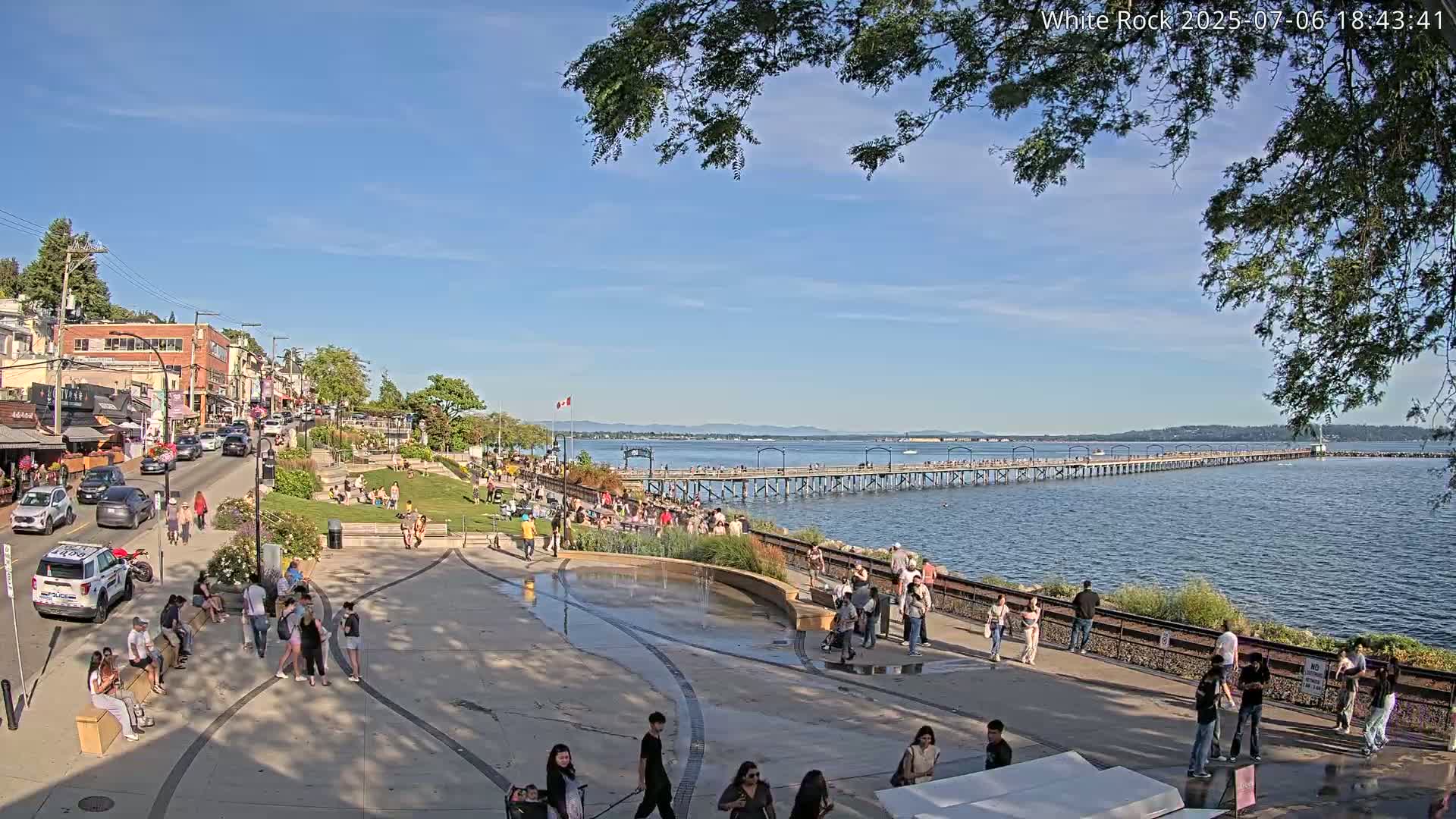 White Rock City & Pier Live Cam - White Rock, Metro Vancouver, British Columbia, Canada