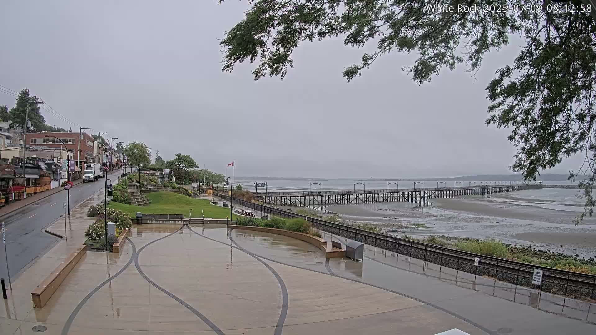 White Rock City & Pier Live Cam - White Rock, Metro Vancouver, British Columbia, Canada