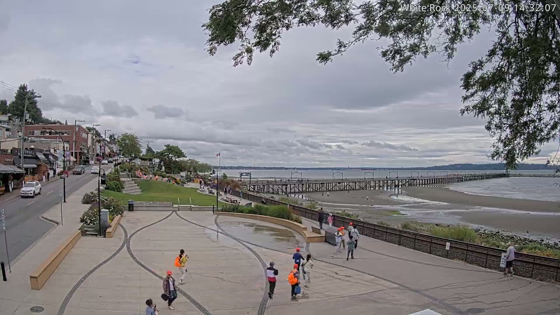White Rock City & Pier Live Cam - White Rock, Metro Vancouver, British Columbia, Canada