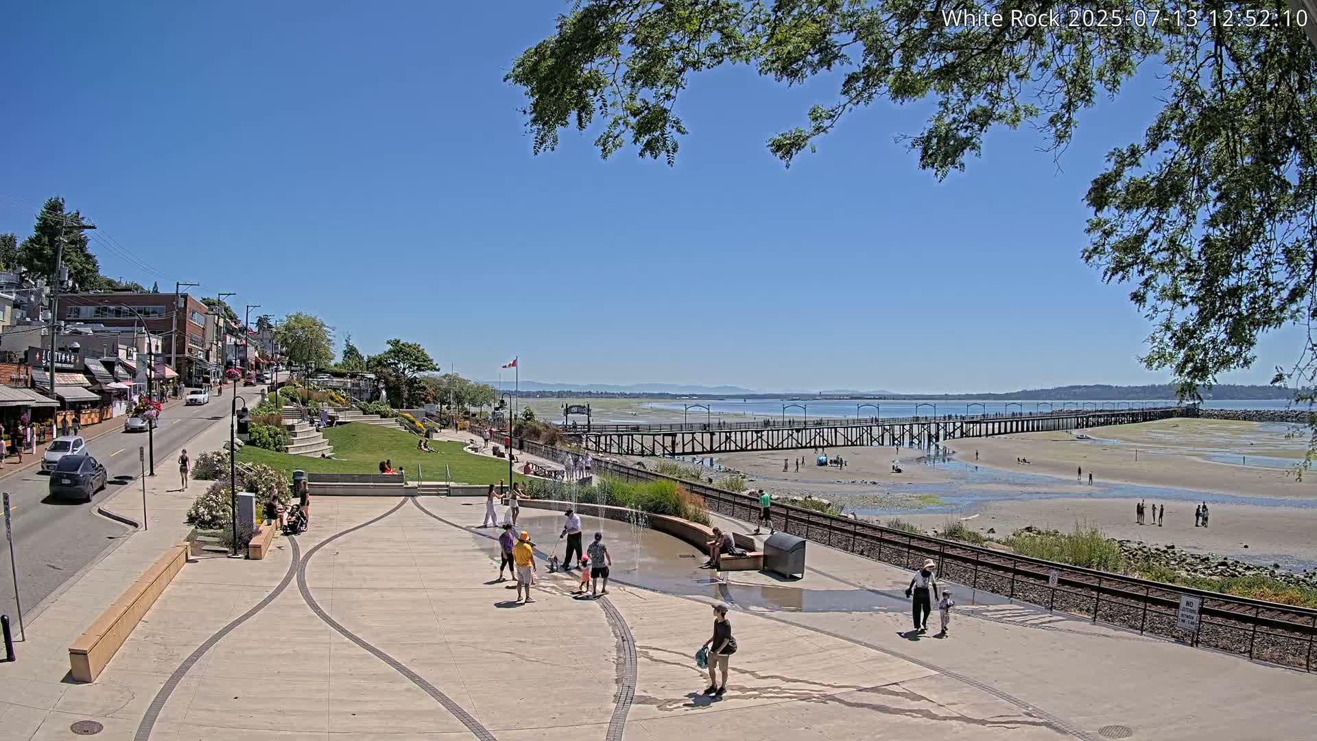 White Rock City & Pier Live Cam - White Rock, Metro Vancouver, British Columbia, Canada