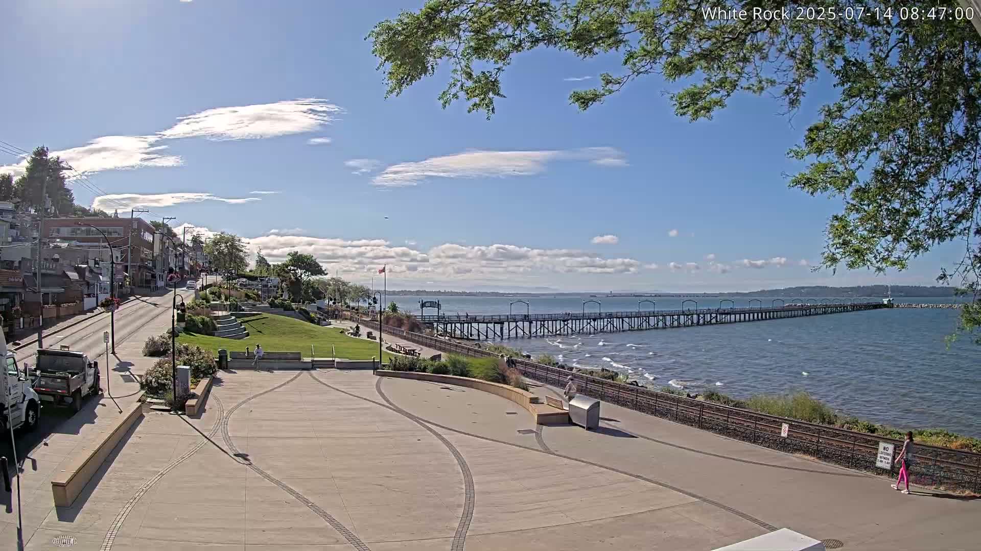 White Rock City & Pier Live Cam - White Rock, Metro Vancouver, British Columbia, Canada