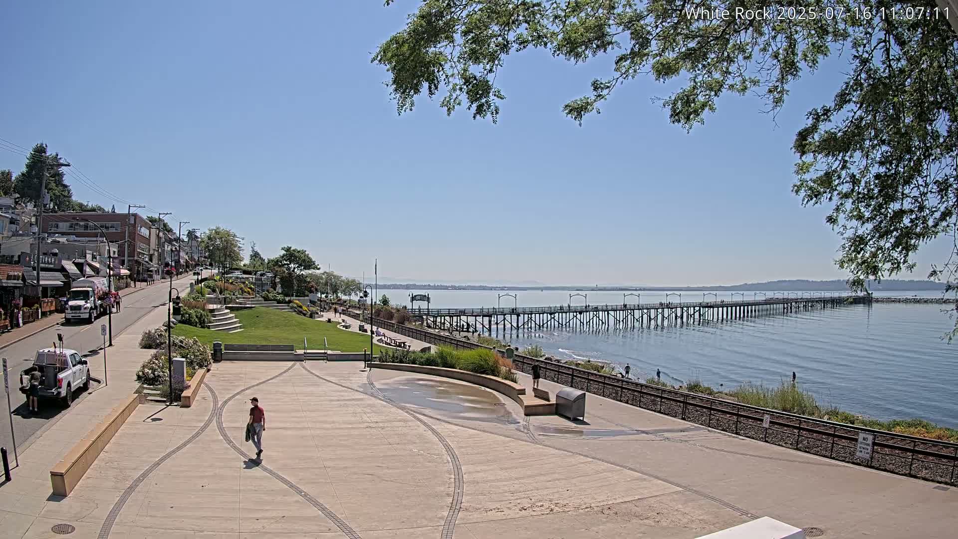 White Rock City & Pier Live Cam - White Rock, Metro Vancouver, British Columbia, Canada