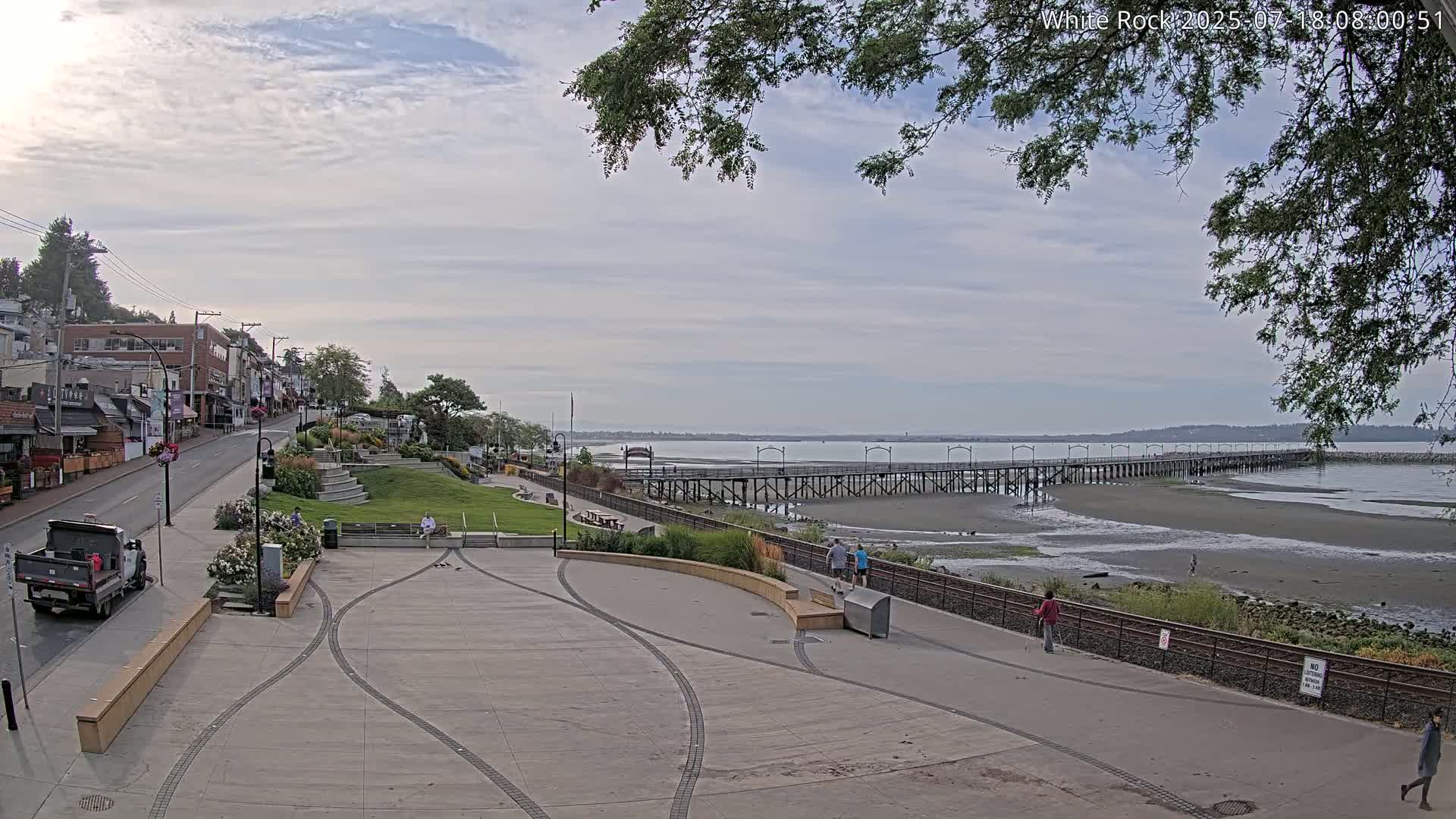White Rock City & Pier Live Cam - White Rock, Metro Vancouver, British Columbia, Canada