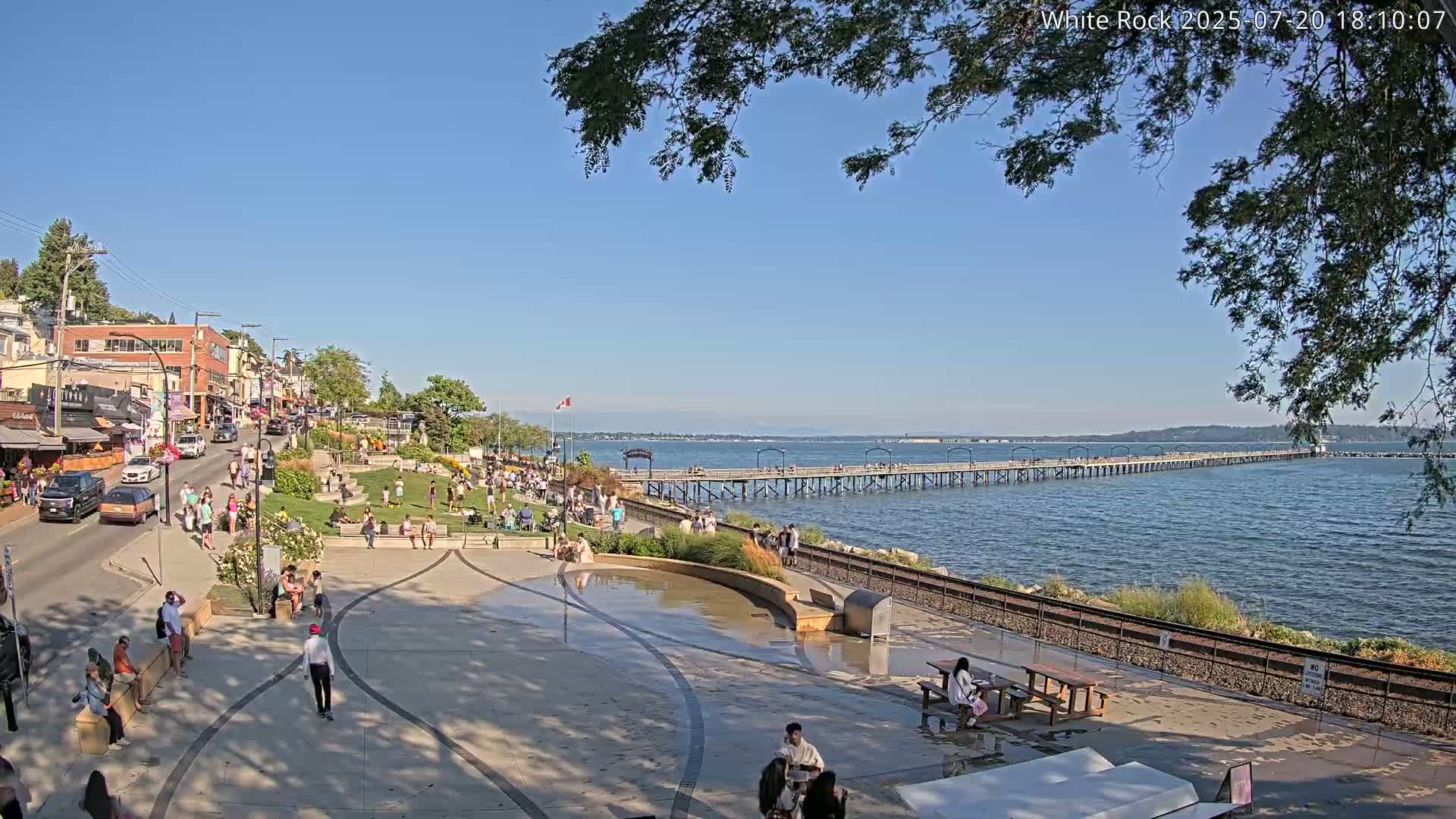 White Rock City & Pier Live Cam - White Rock, Metro Vancouver, British Columbia, Canada