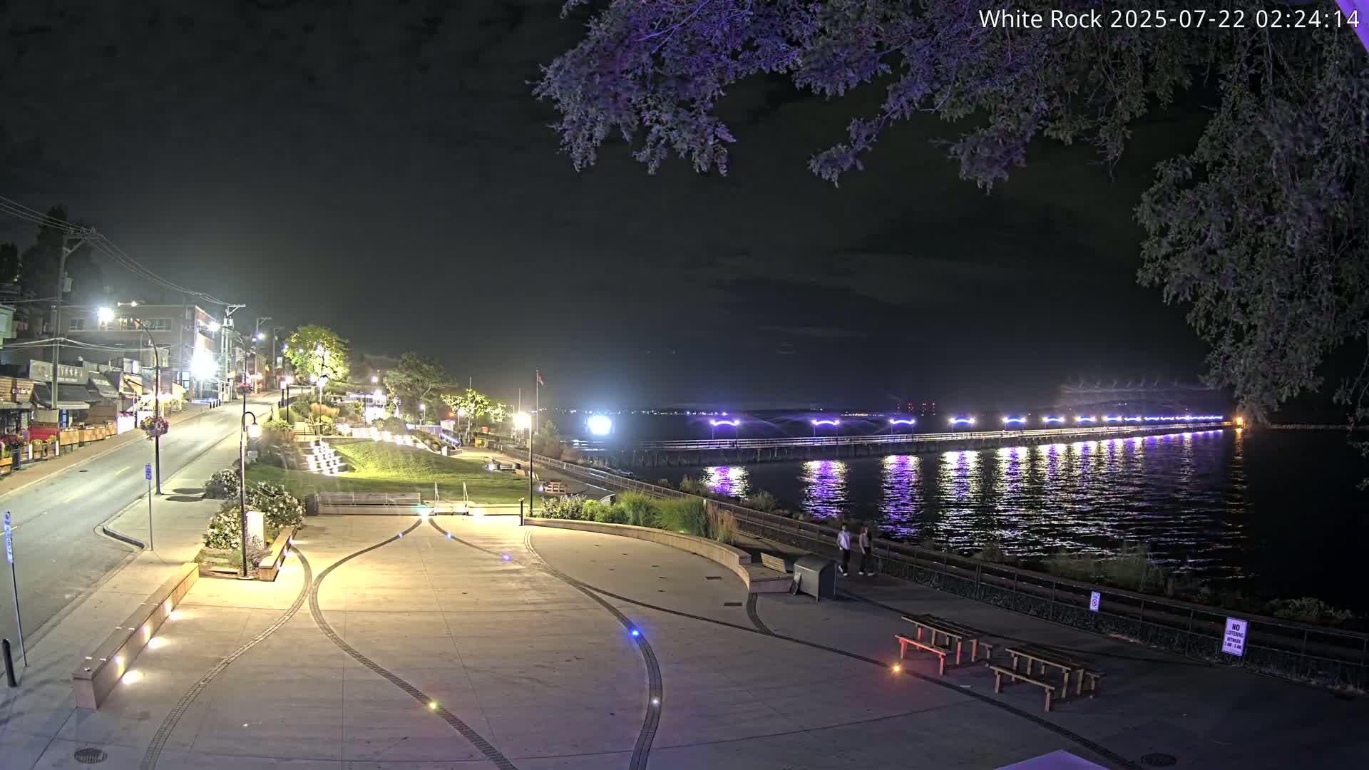 White Rock City & Pier Live Cam - White Rock, Metro Vancouver, British Columbia, Canada
