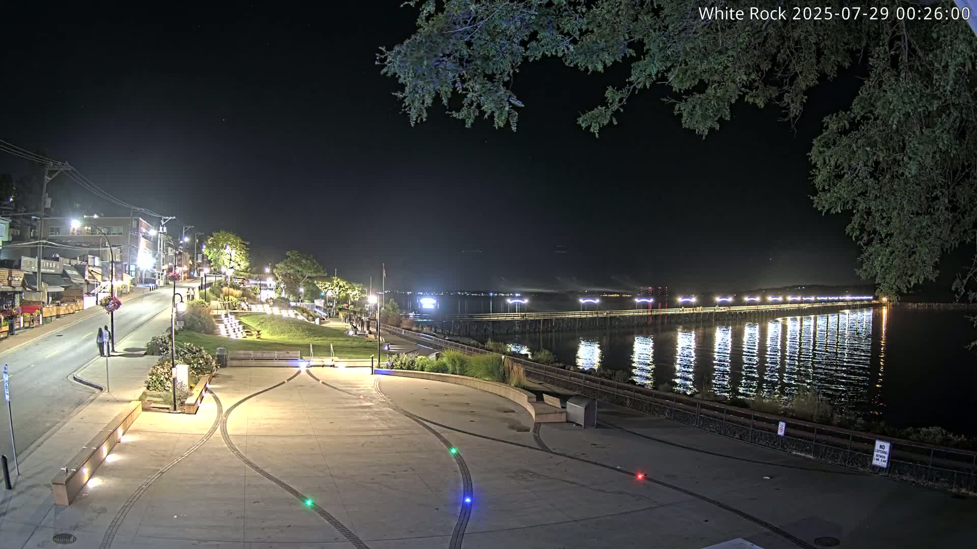 White Rock City & Pier Live Cam - White Rock, Metro Vancouver, British Columbia, Canada