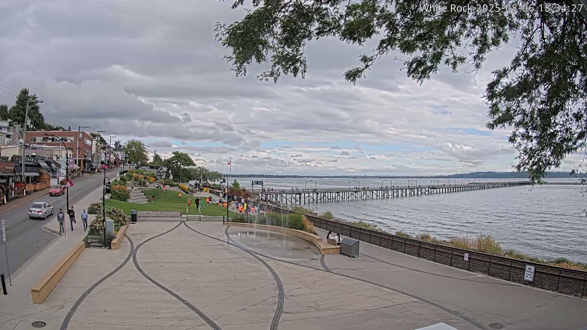 White Rock City & Pier Live Cam - White Rock, Metro Vancouver, British Columbia, Canada