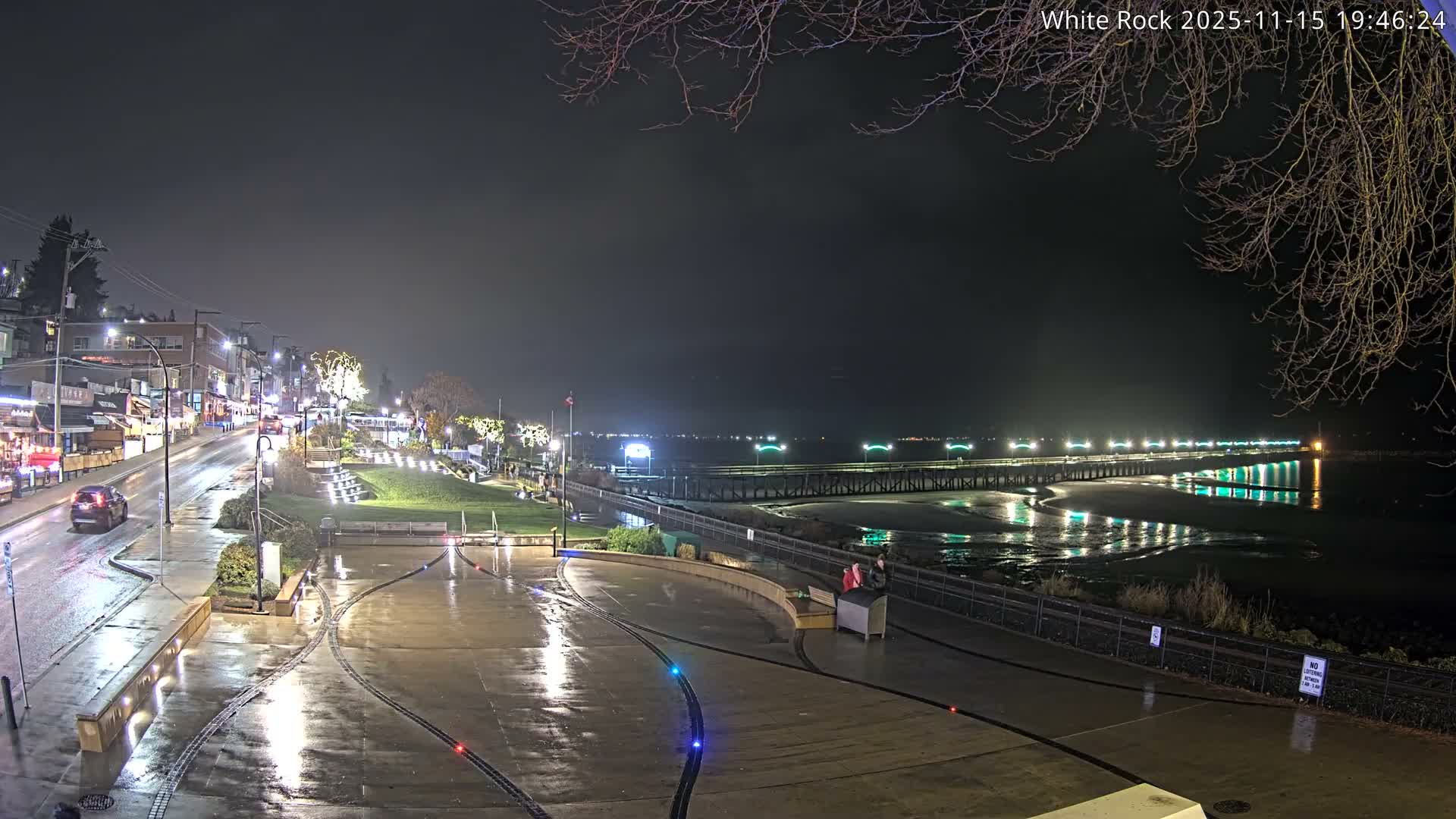 White Rock City & Pier Live Cam - White Rock, Metro Vancouver, British Columbia, Canada