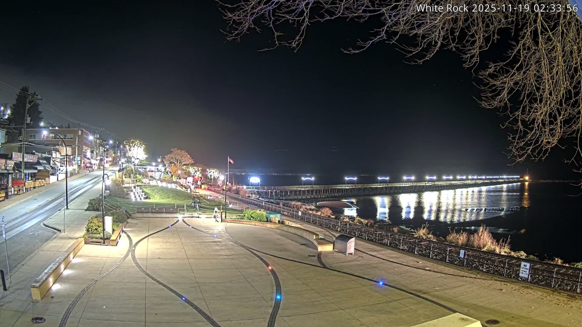 White Rock City & Pier Live Cam - White Rock, Metro Vancouver, British Columbia, Canada