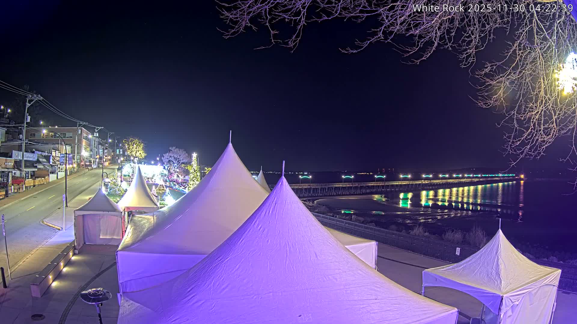 White Rock City & Pier Live Cam - White Rock, Metro Vancouver, British Columbia, Canada