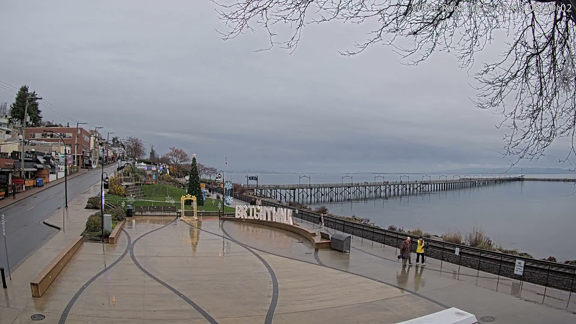 White Rock City & Pier Live Cam - White Rock, Metro Vancouver, British Columbia, Canada