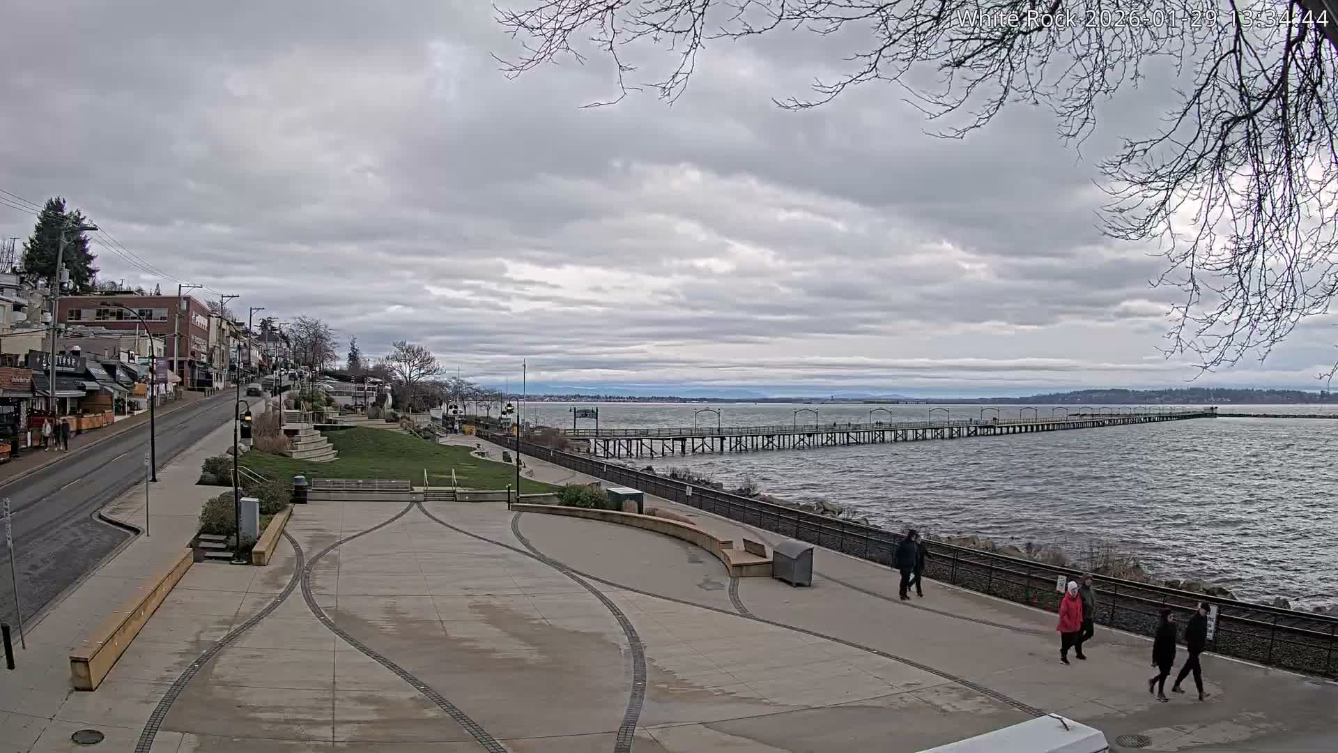 White Rock City & Pier Live Cam - White Rock, Metro Vancouver, British Columbia, Canada