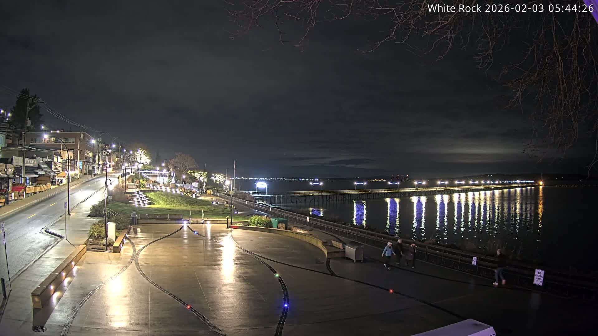 White Rock City & Pier Live Cam - White Rock, Metro Vancouver, British Columbia, Canada