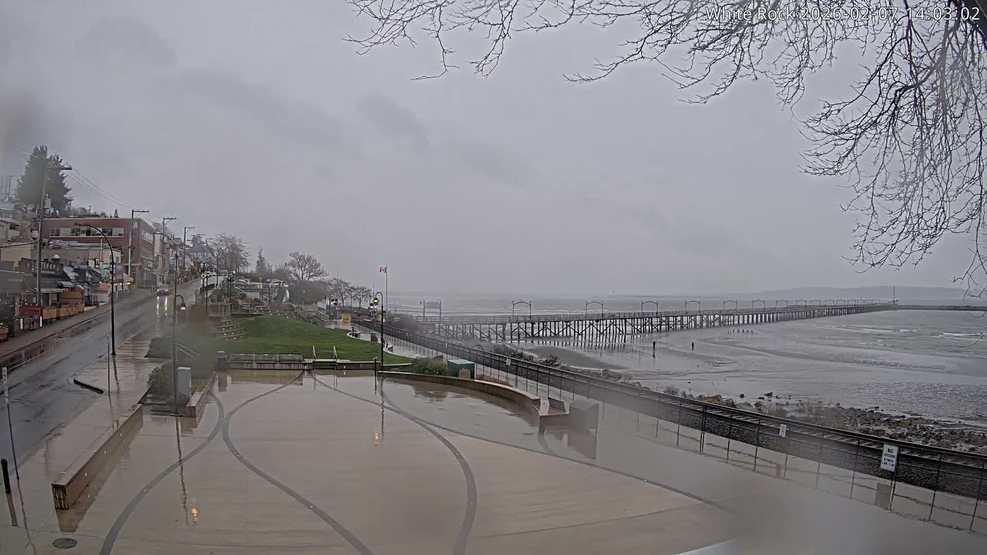 White Rock City & Pier Live Cam - White Rock, Metro Vancouver, British Columbia, Canada