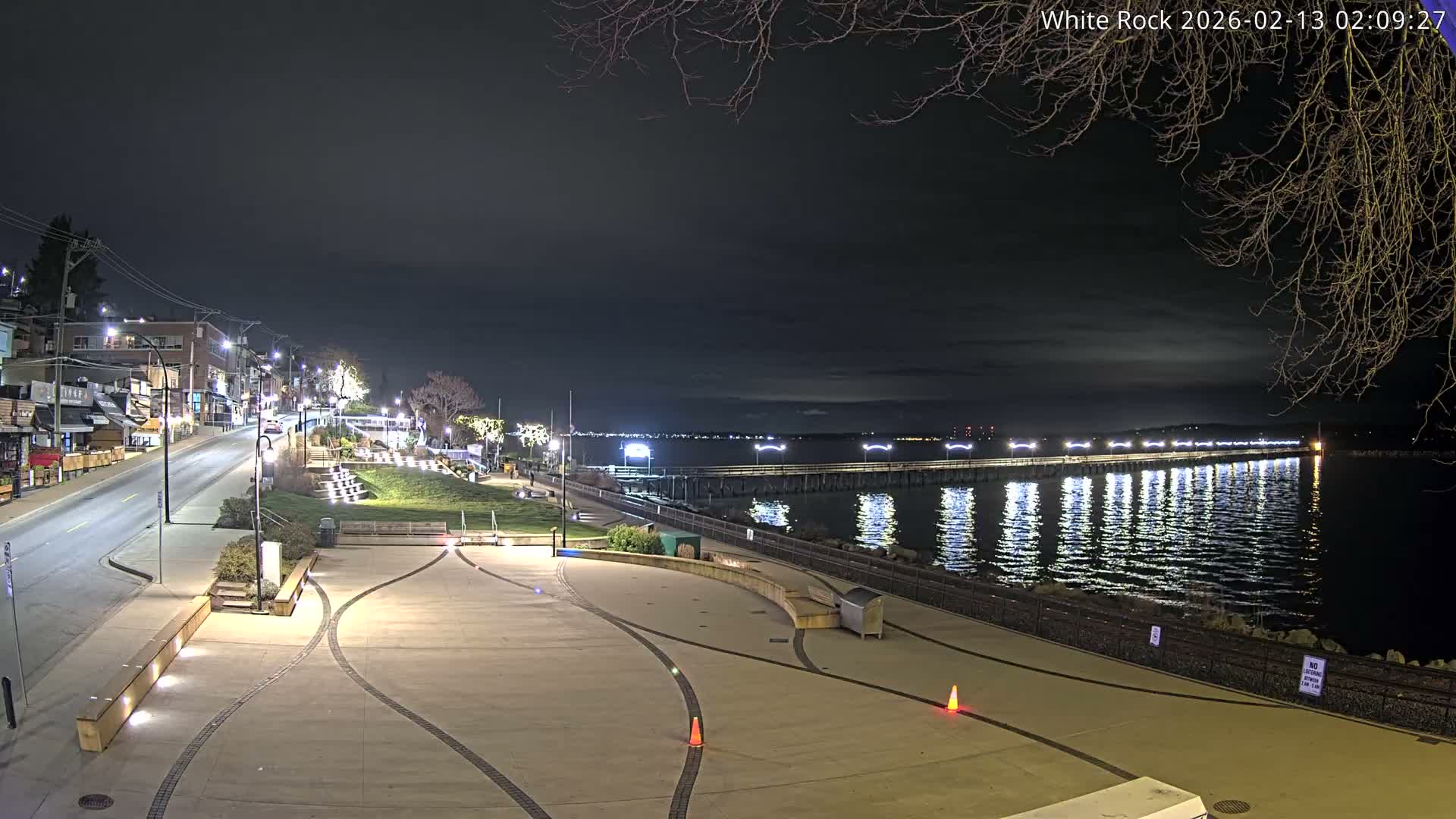 White Rock City & Pier Live Cam - White Rock, Metro Vancouver, British Columbia, Canada