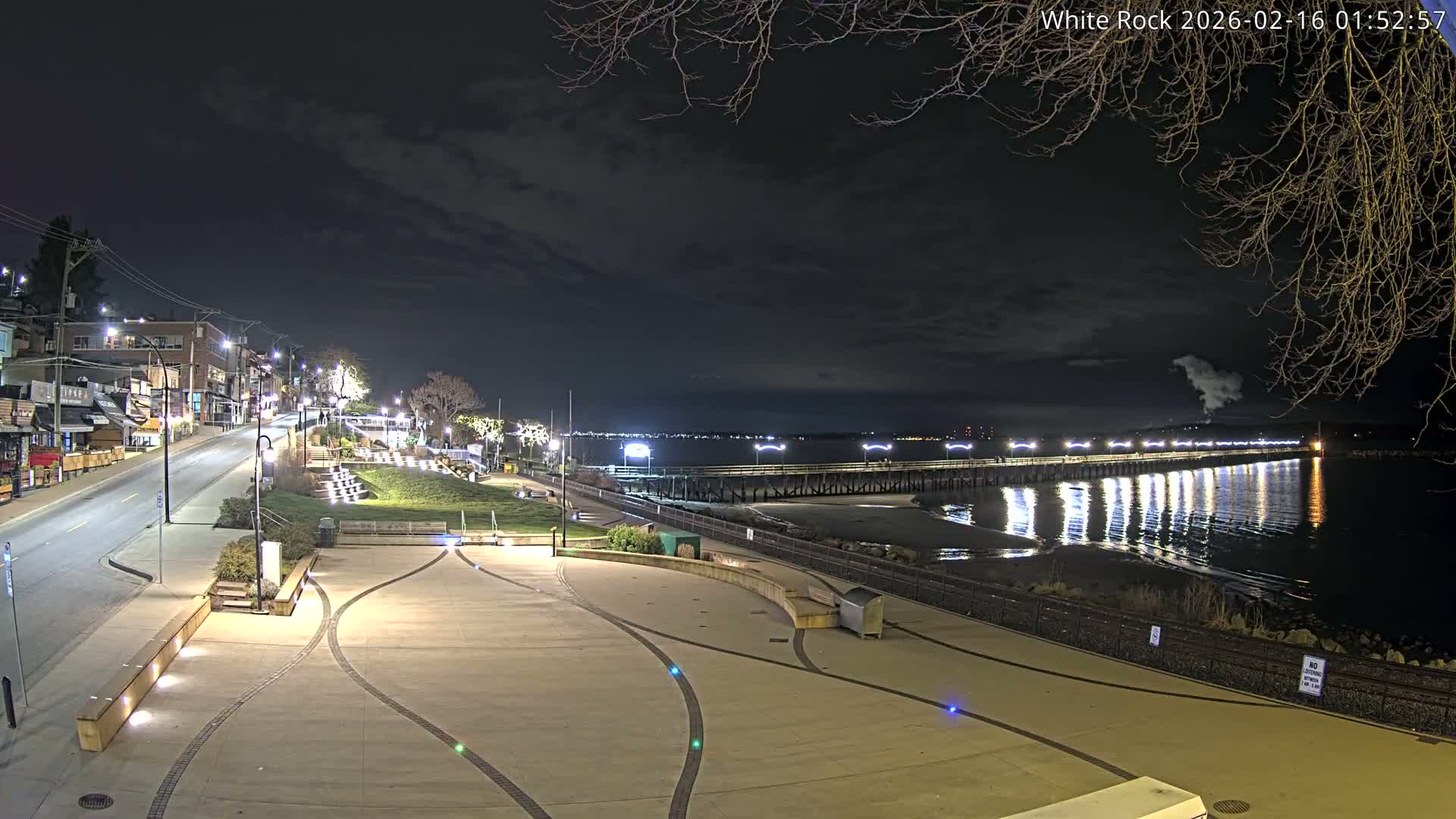 White Rock City & Pier Live Cam - White Rock, Metro Vancouver, British Columbia, Canada