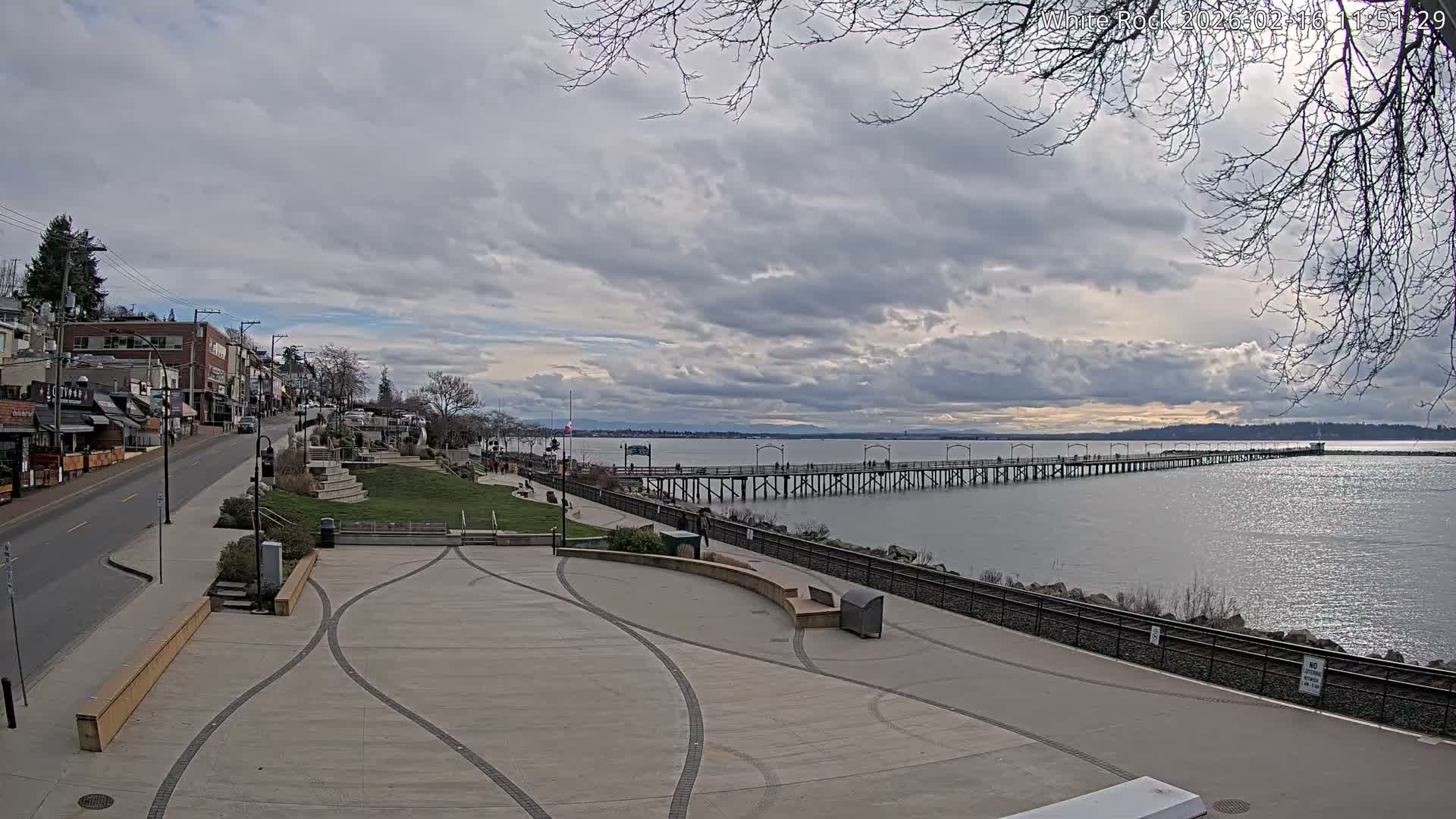 White Rock City & Pier Live Cam - White Rock, Metro Vancouver, British Columbia, Canada