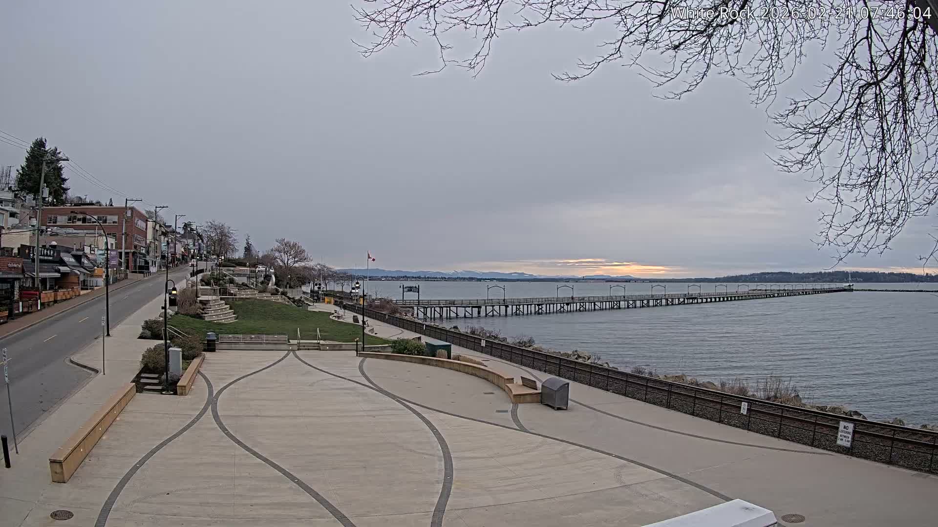 White Rock City & Pier Live Cam - White Rock, Metro Vancouver, British Columbia, Canada