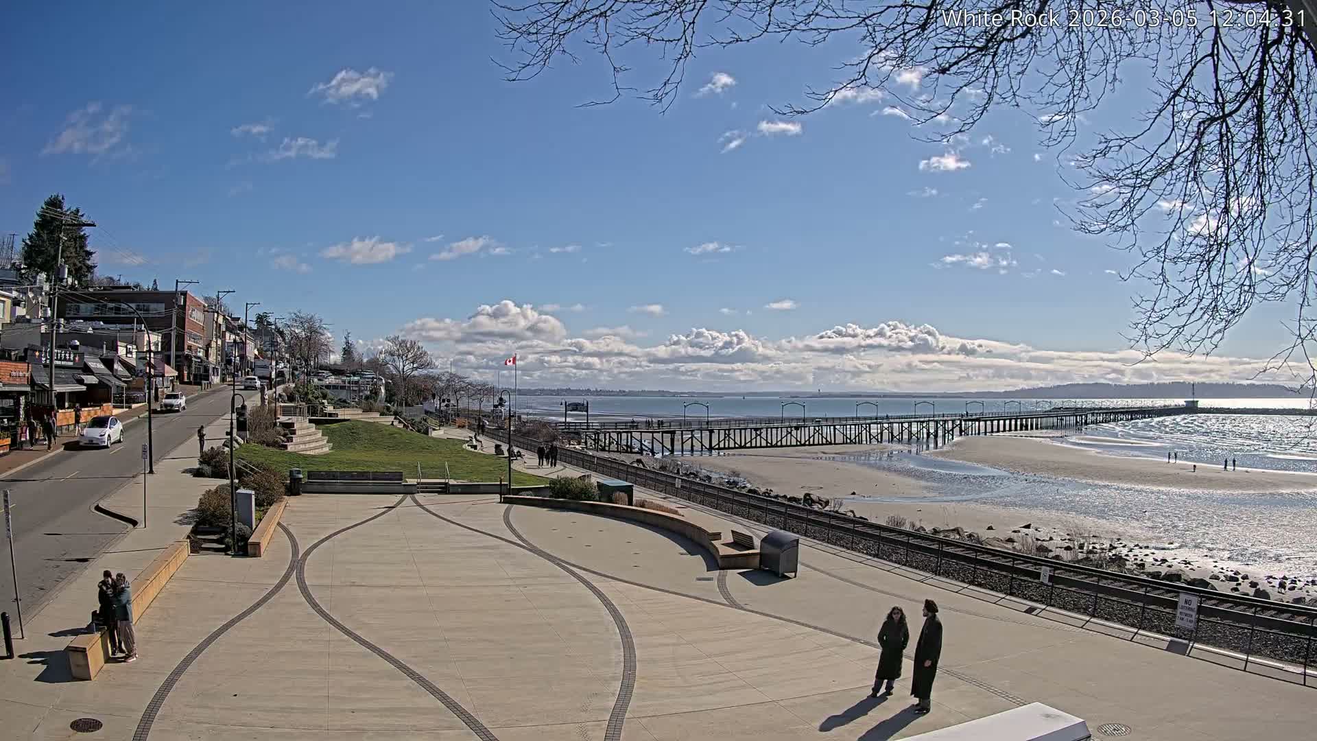 White Rock City & Pier Live Cam - White Rock, Metro Vancouver, British Columbia, Canada