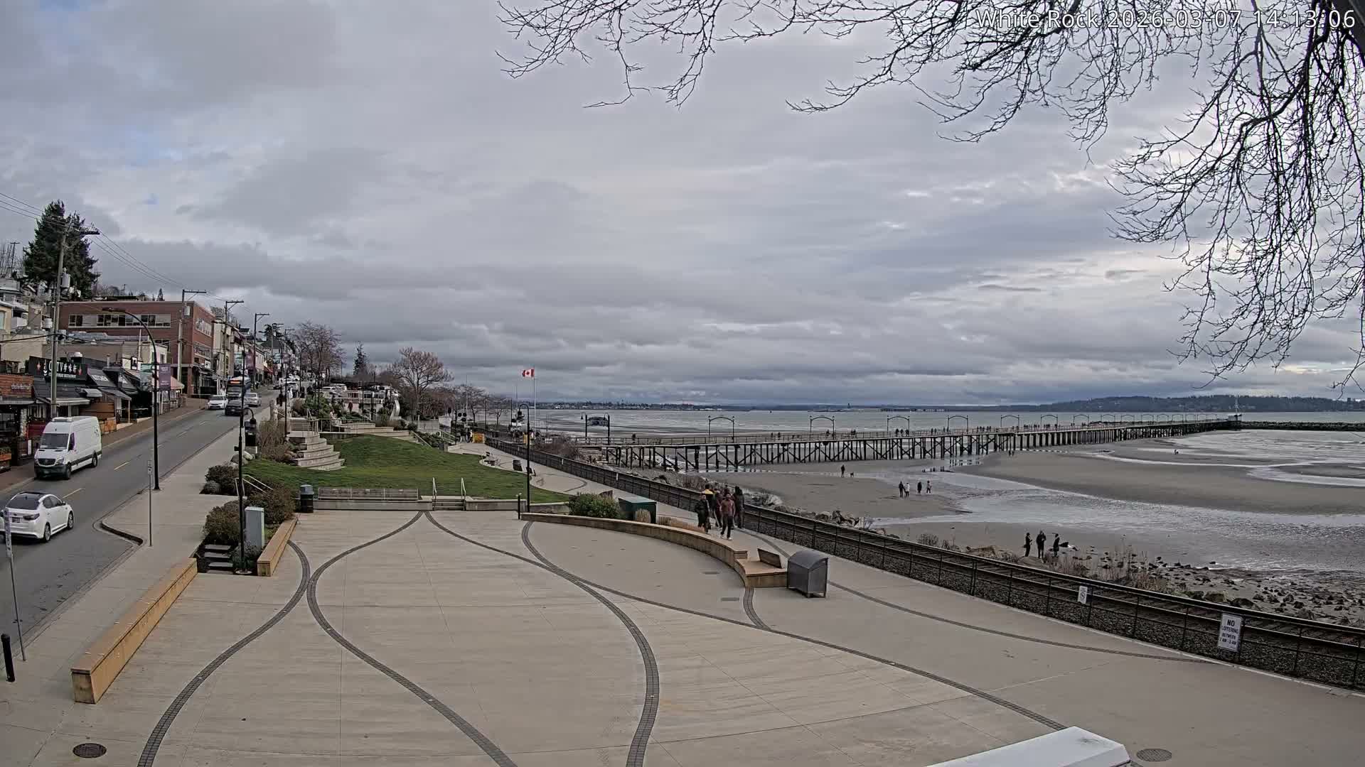 White Rock City & Pier Live Cam - White Rock, Metro Vancouver, British Columbia, Canada
