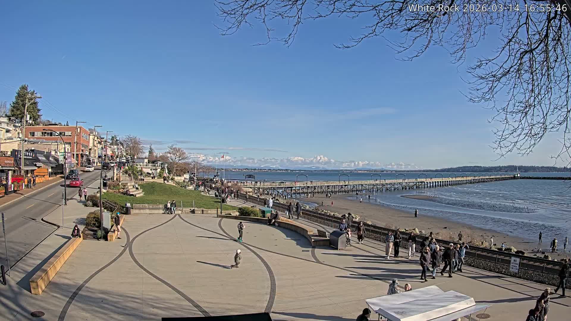 White Rock City & Pier Live Cam - White Rock, Metro Vancouver, British Columbia, Canada