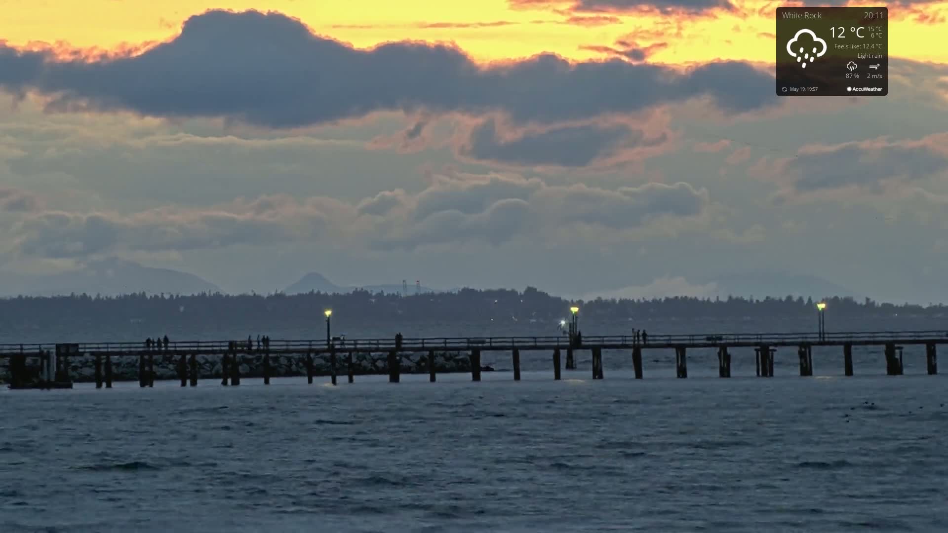 White Rock East Beach Live Cam - White Rock, Metro Vancouver, British Columbia, Canada