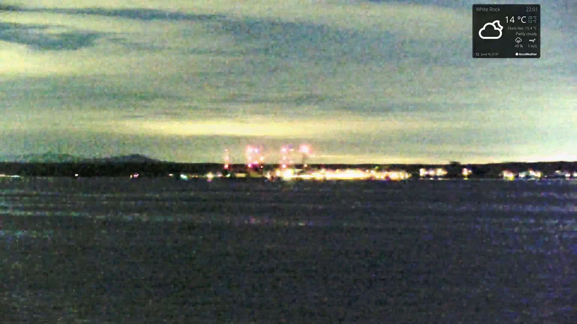 White Rock East Beach Live Cam - White Rock, Metro Vancouver, British Columbia, Canada