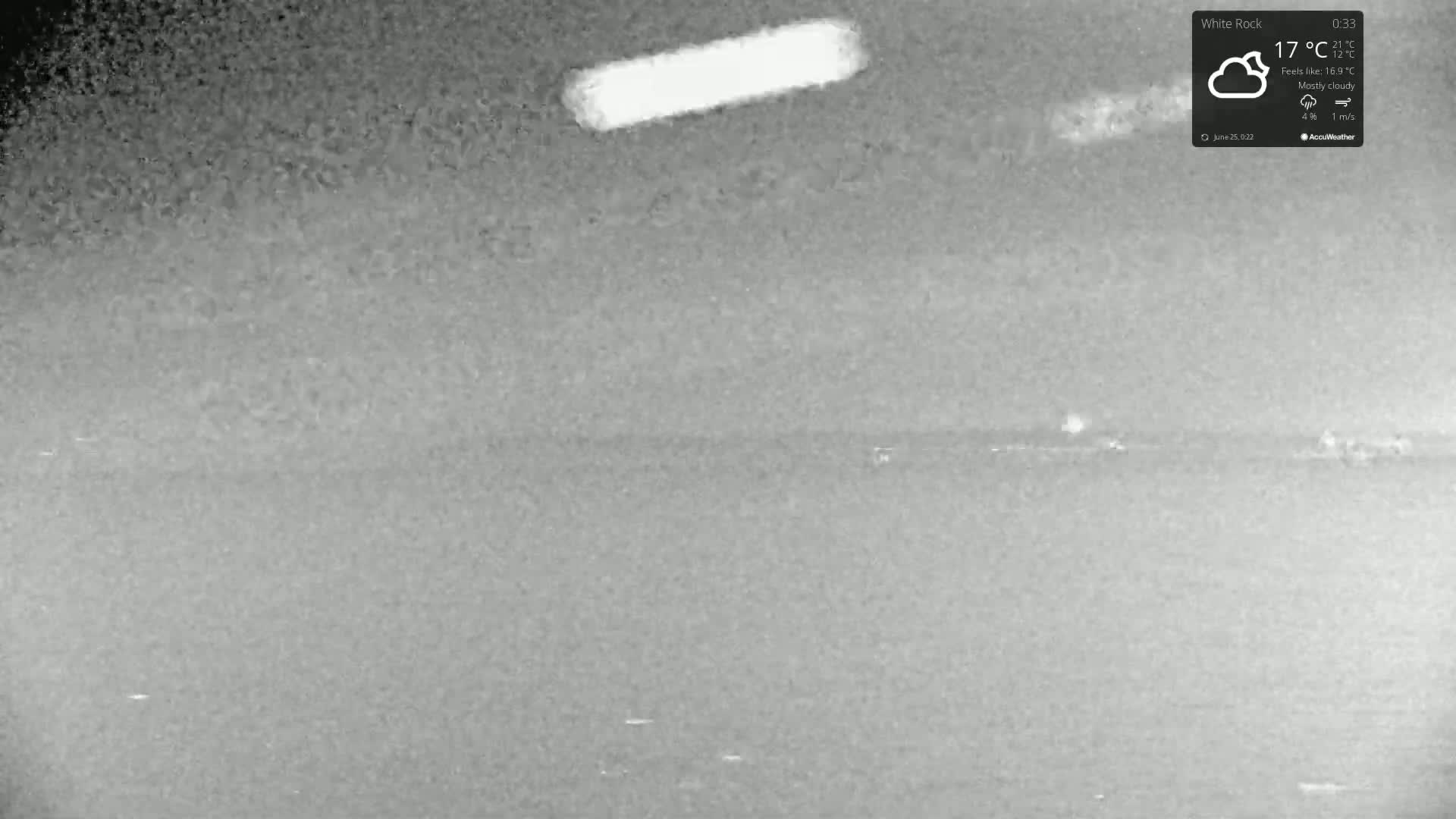 White Rock East Beach Live Cam - White Rock, Metro Vancouver, British Columbia, Canada