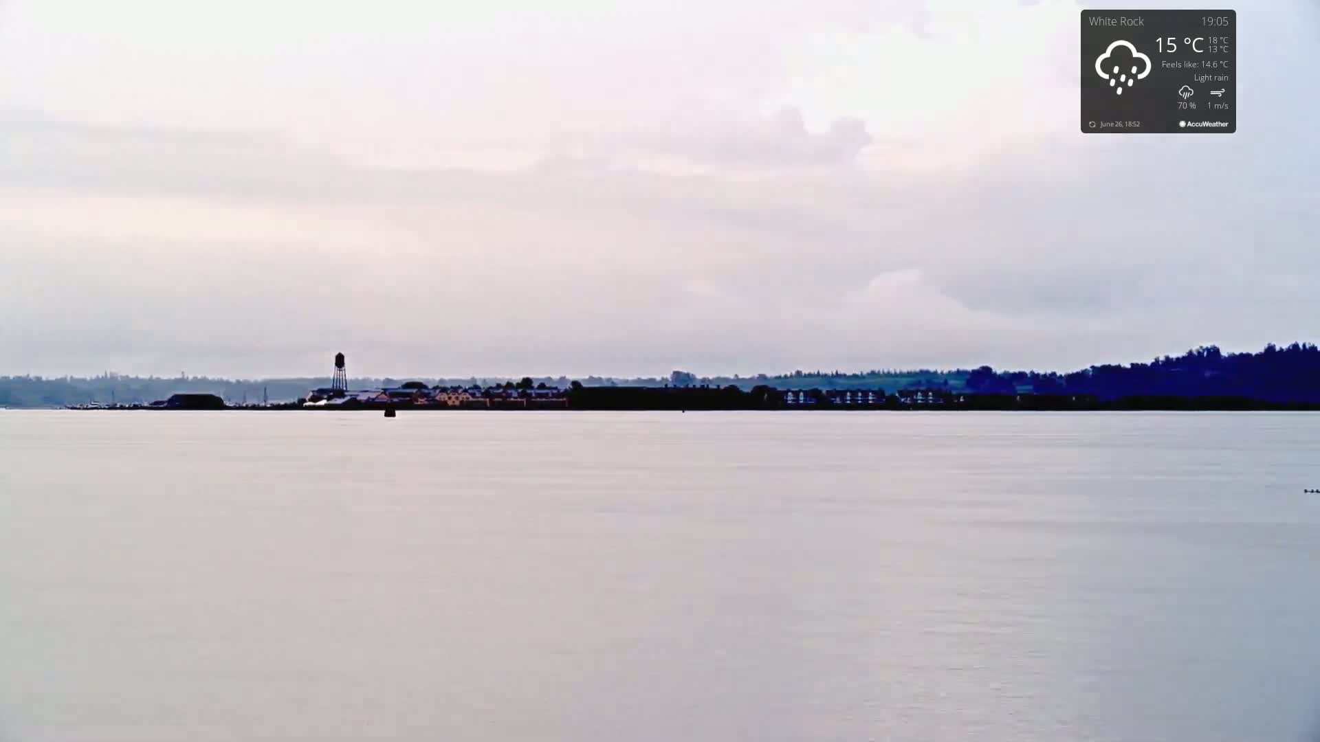 White Rock East Beach Live Cam - White Rock, Metro Vancouver, British Columbia, Canada
