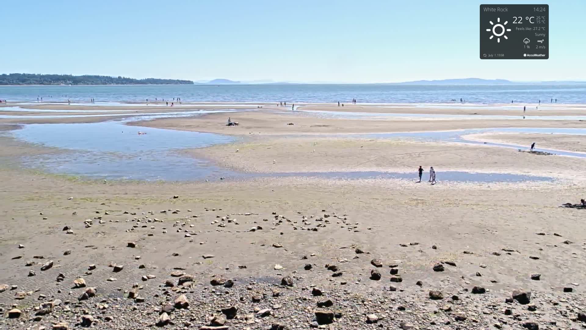 White Rock East Beach Live Cam - White Rock, Metro Vancouver, British Columbia, Canada