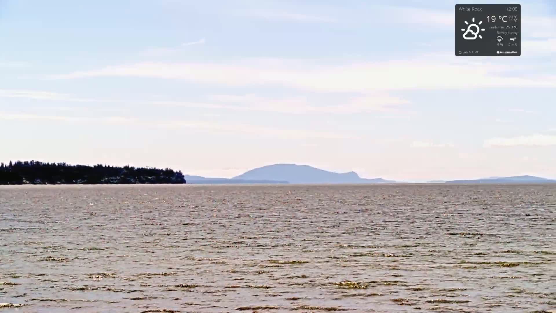 White Rock East Beach Live Cam - White Rock, Metro Vancouver, British Columbia, Canada