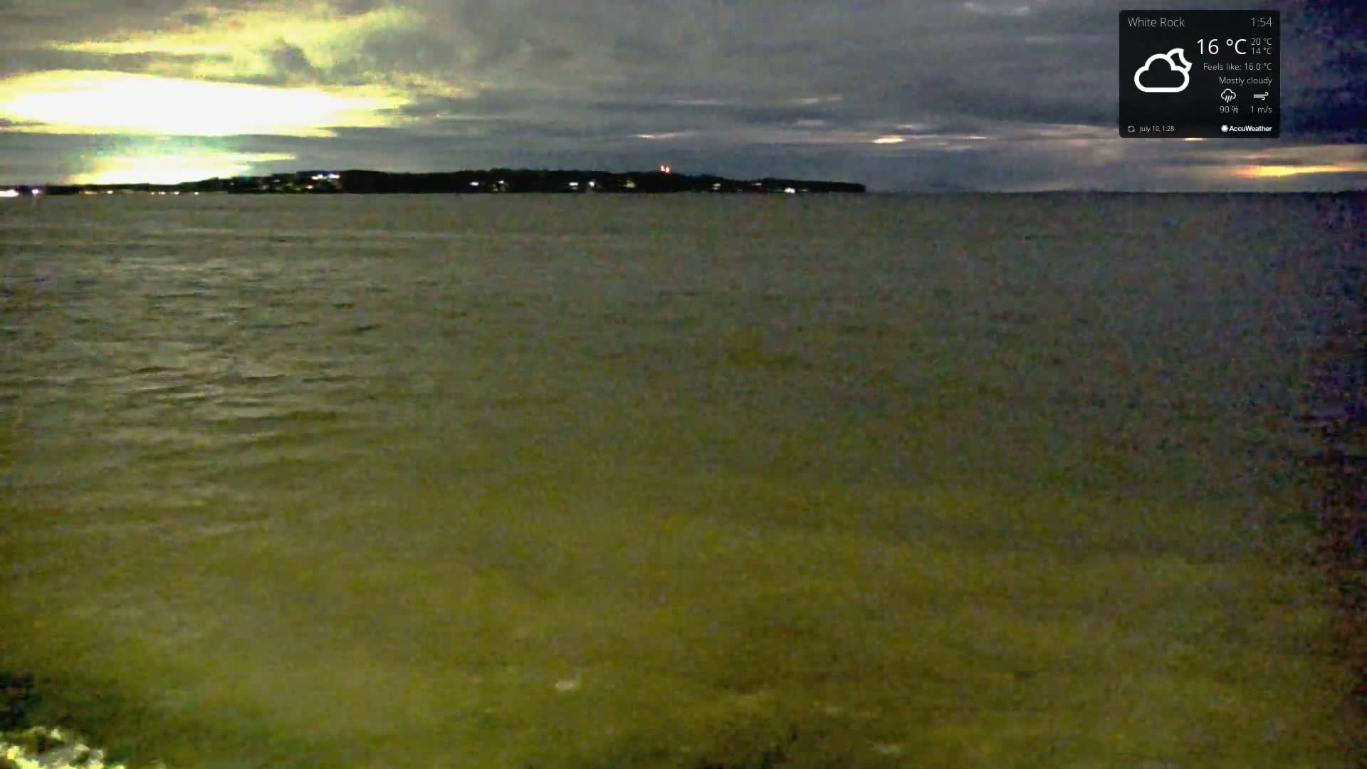 White Rock East Beach Live Cam - White Rock, Metro Vancouver, British Columbia, Canada