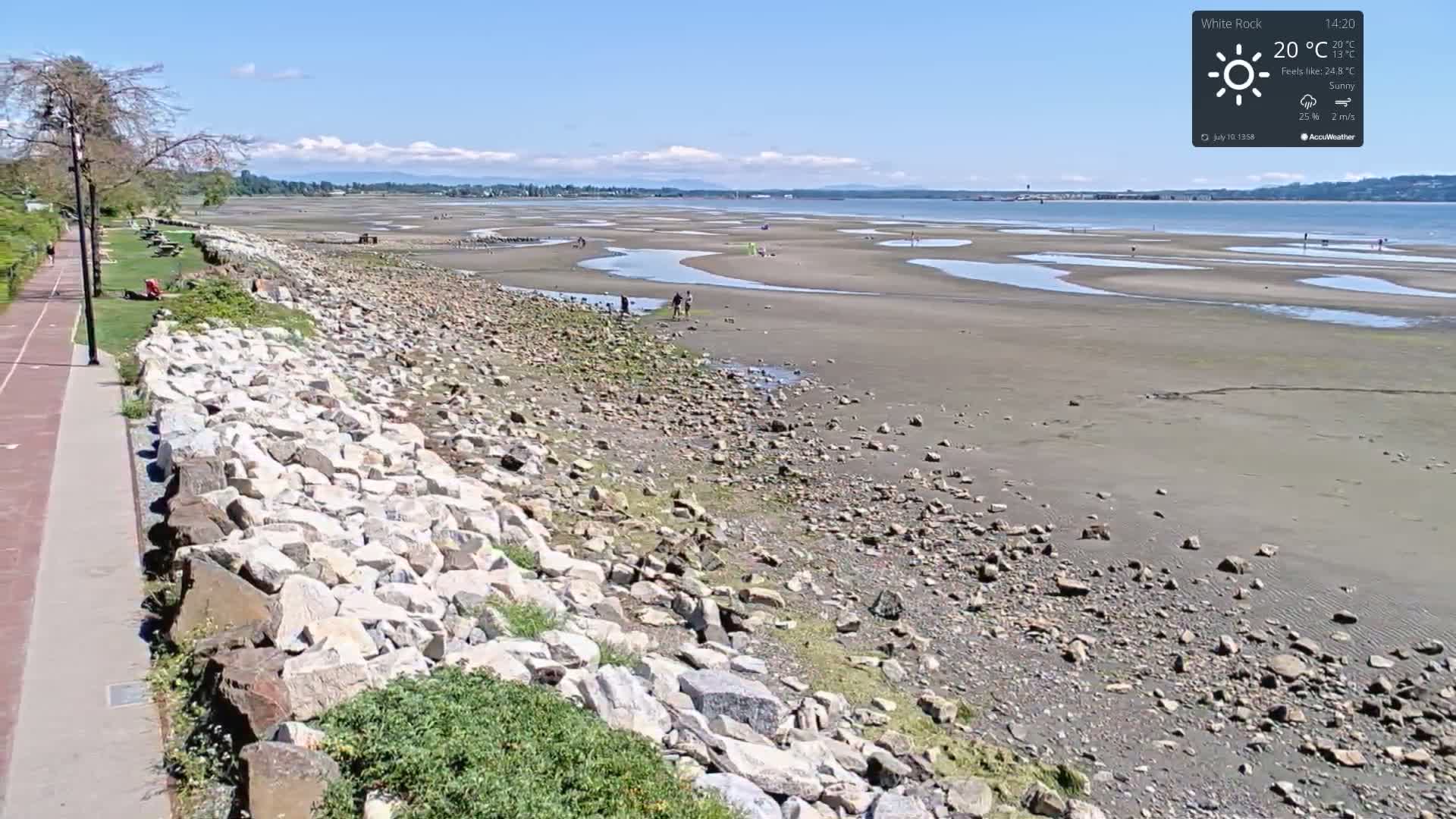 White Rock East Beach Live Cam - White Rock, Metro Vancouver, British Columbia, Canada