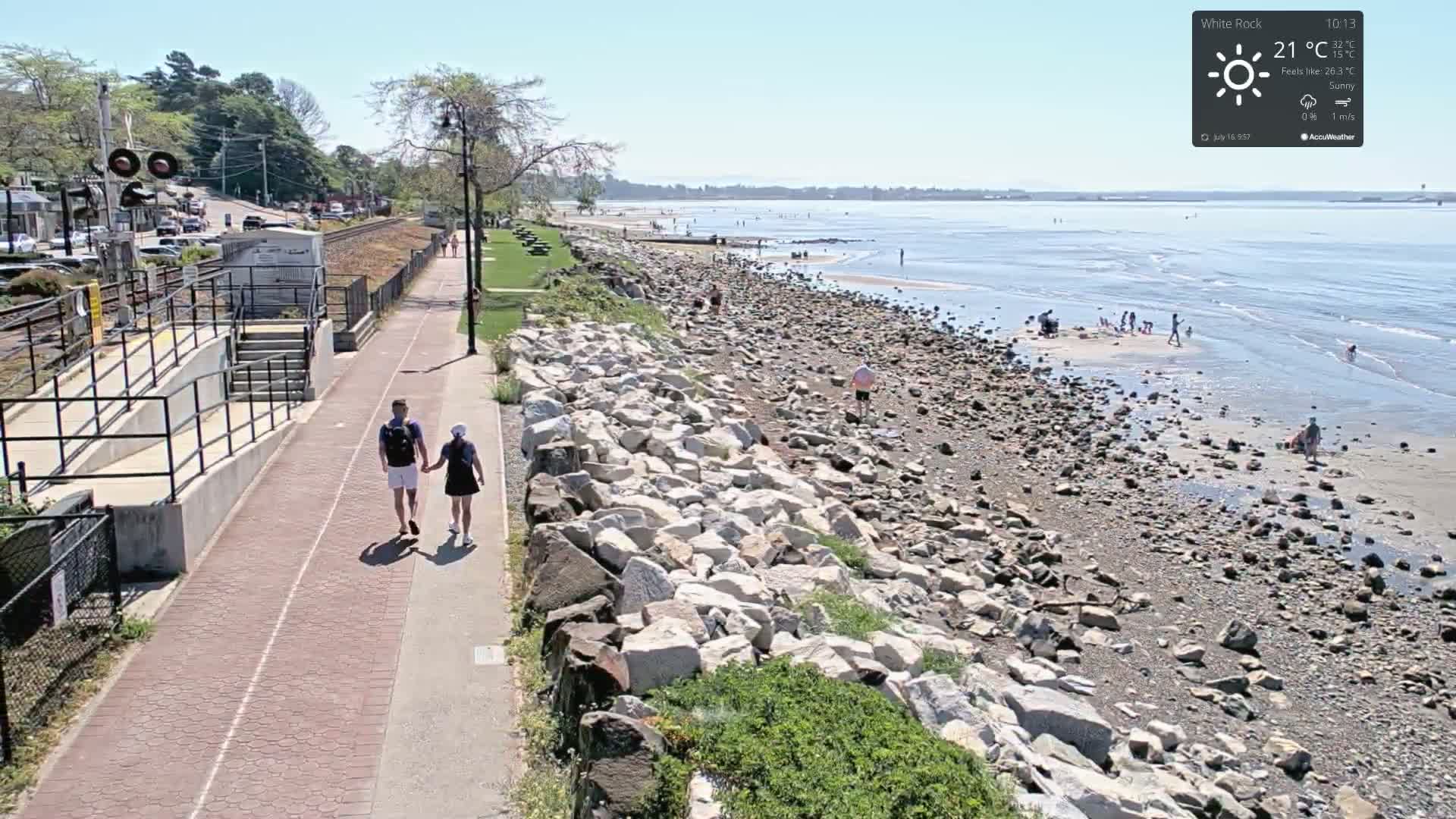 White Rock East Beach Live Cam - White Rock, Metro Vancouver, British Columbia, Canada