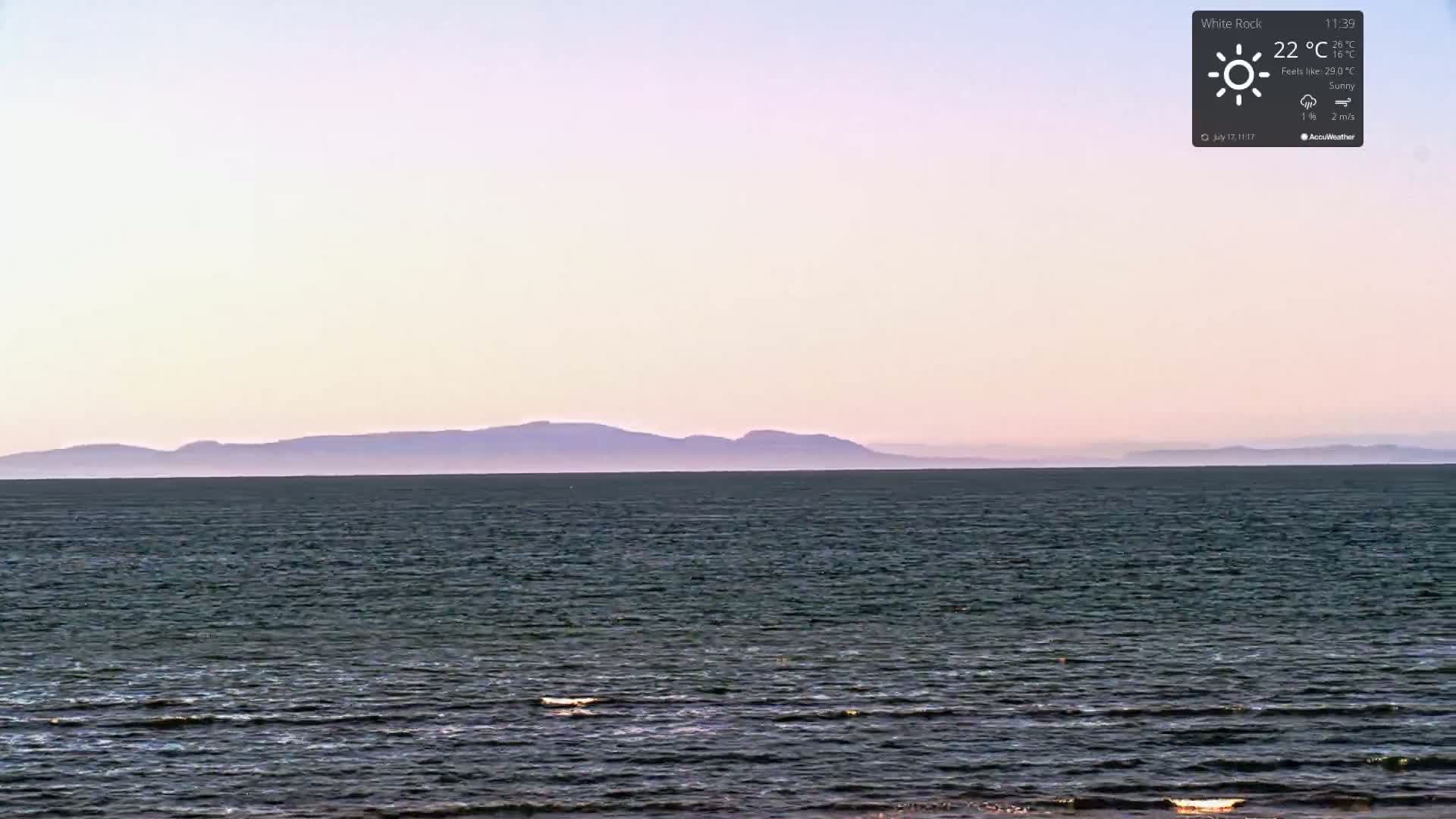 White Rock East Beach Live Cam - White Rock, Metro Vancouver, British Columbia, Canada