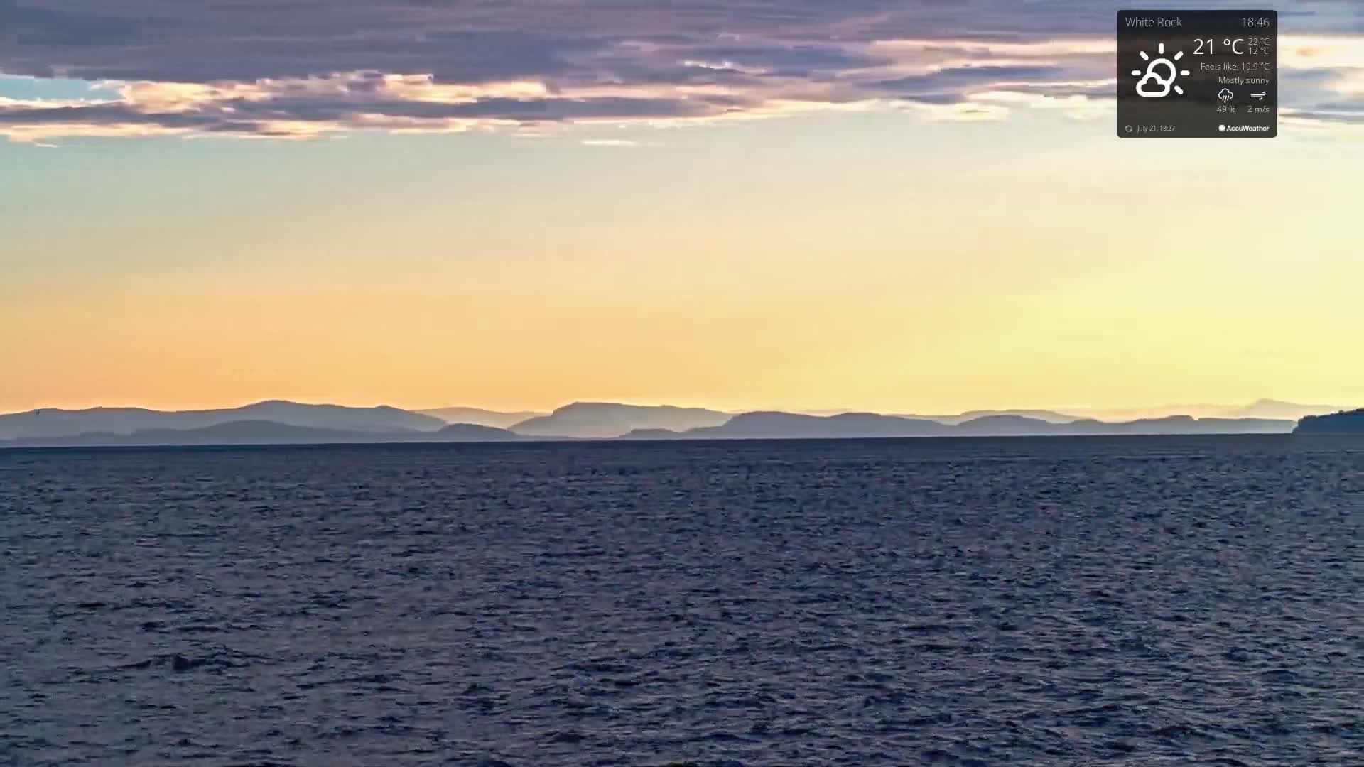 White Rock East Beach Live Cam - White Rock, Metro Vancouver, British Columbia, Canada