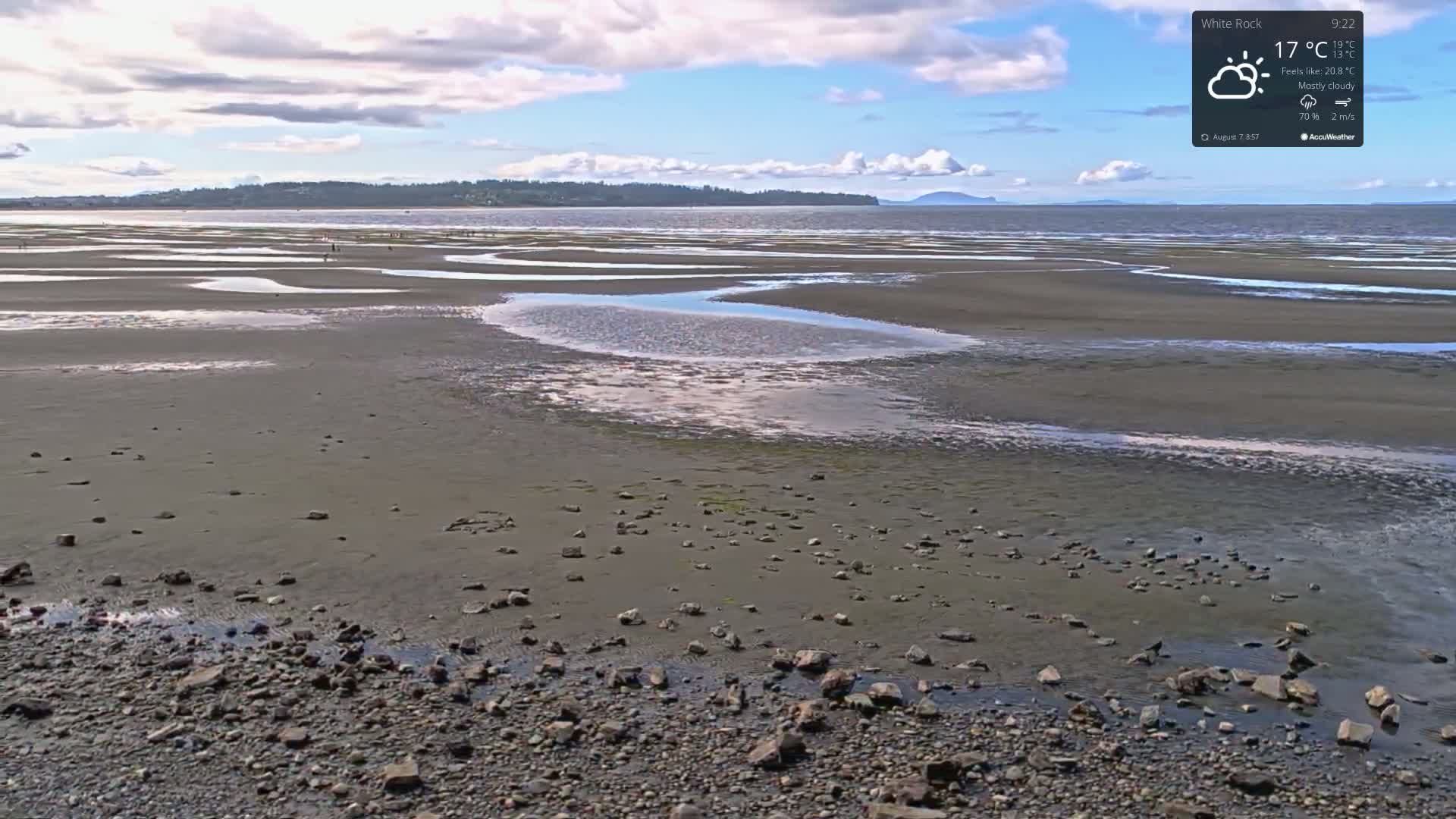 White Rock East Beach Live Cam - White Rock, Metro Vancouver, British Columbia, Canada