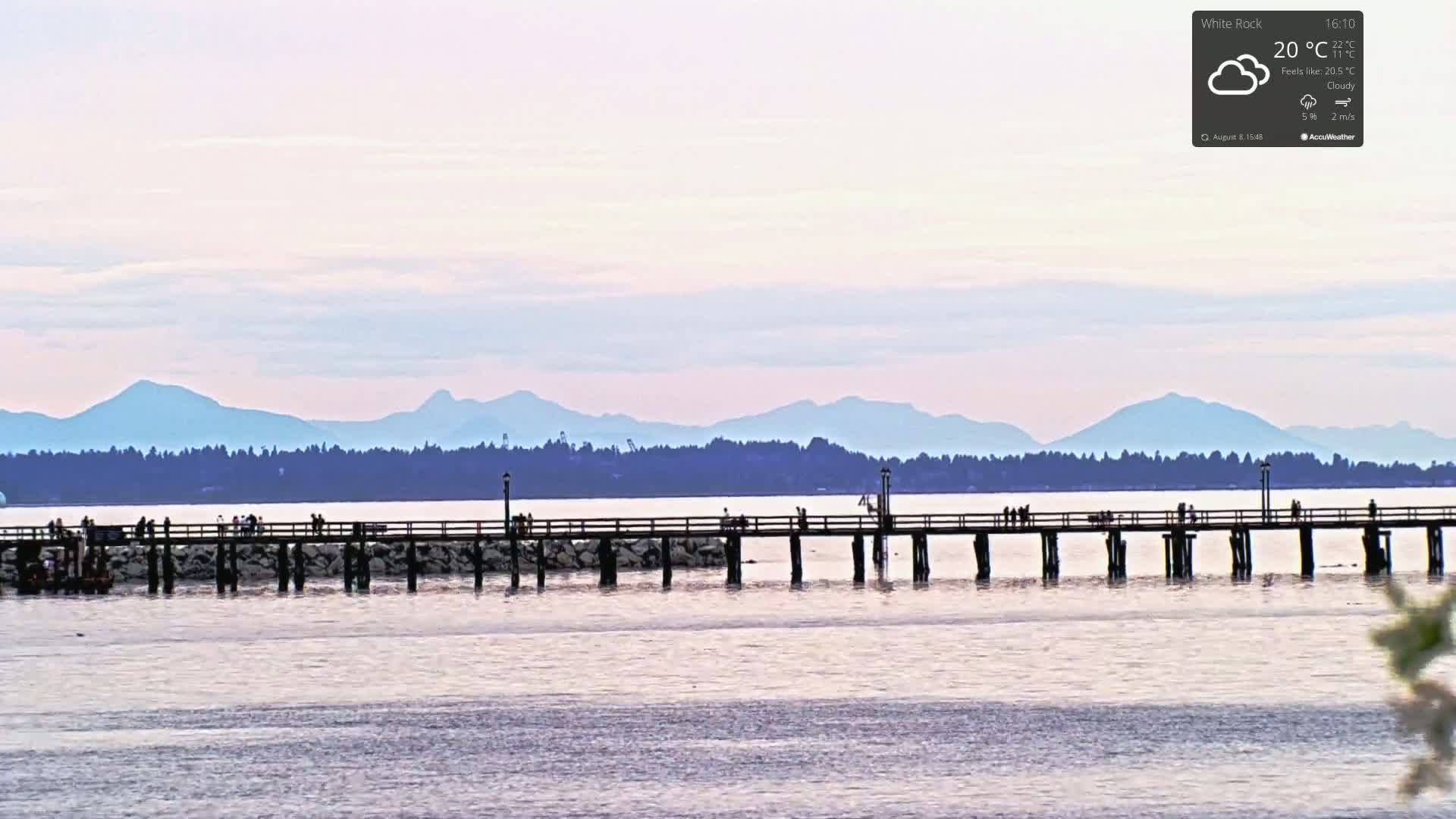 White Rock East Beach Live Cam - White Rock, Metro Vancouver, British Columbia, Canada
