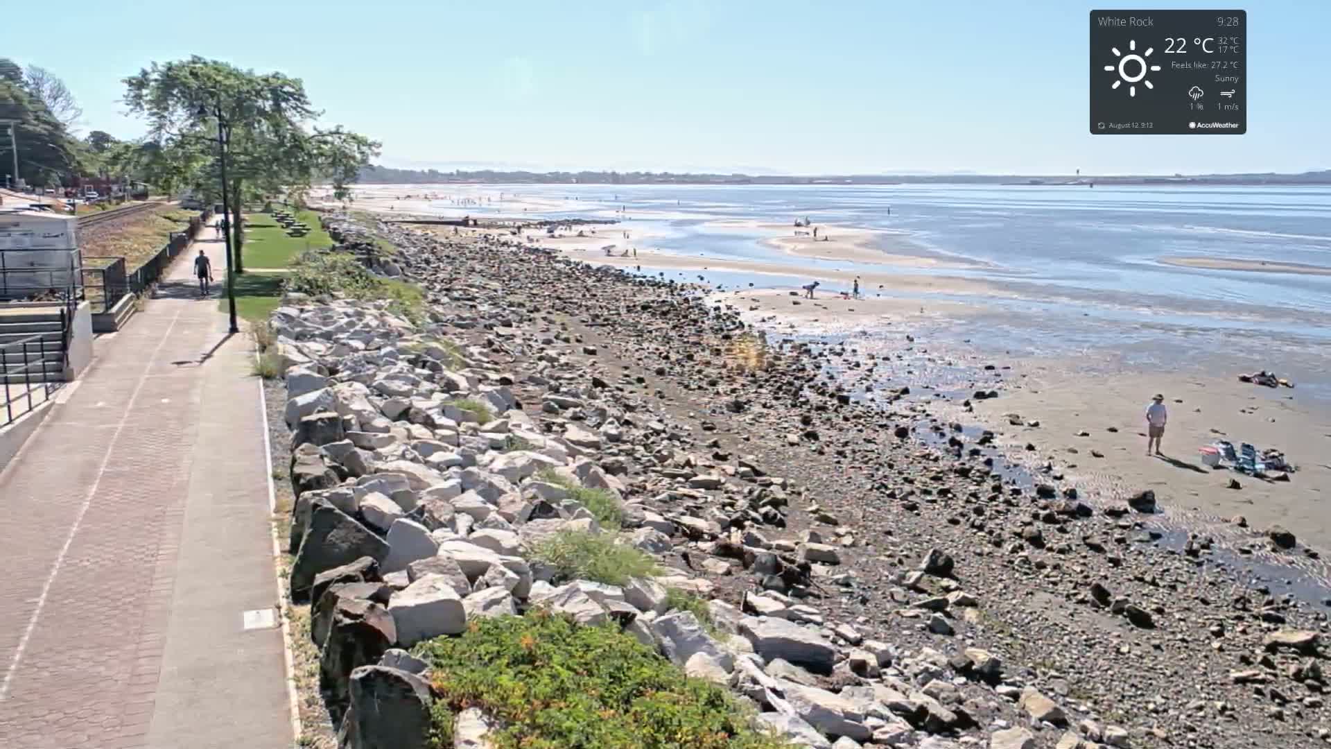 White Rock East Beach Live Cam - White Rock, Metro Vancouver, British Columbia, Canada