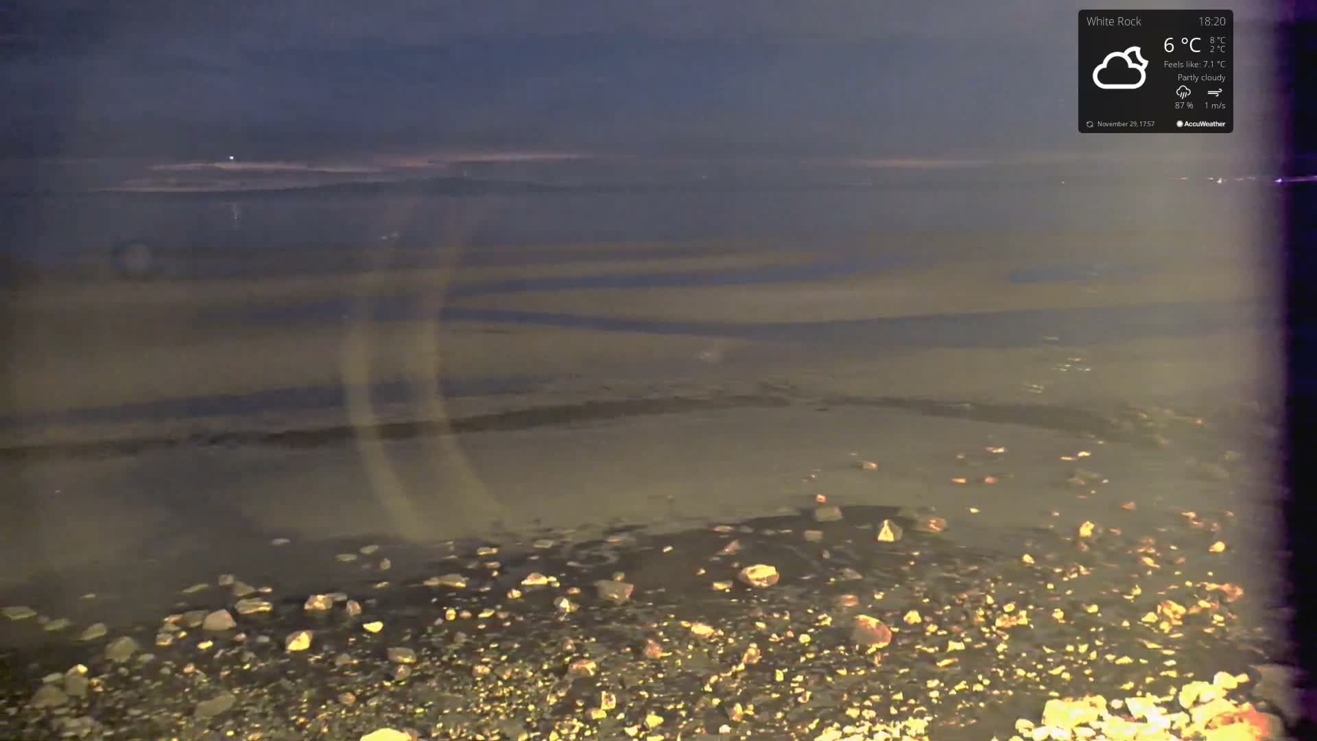 White Rock East Beach Live Cam - White Rock, Metro Vancouver, British Columbia, Canada