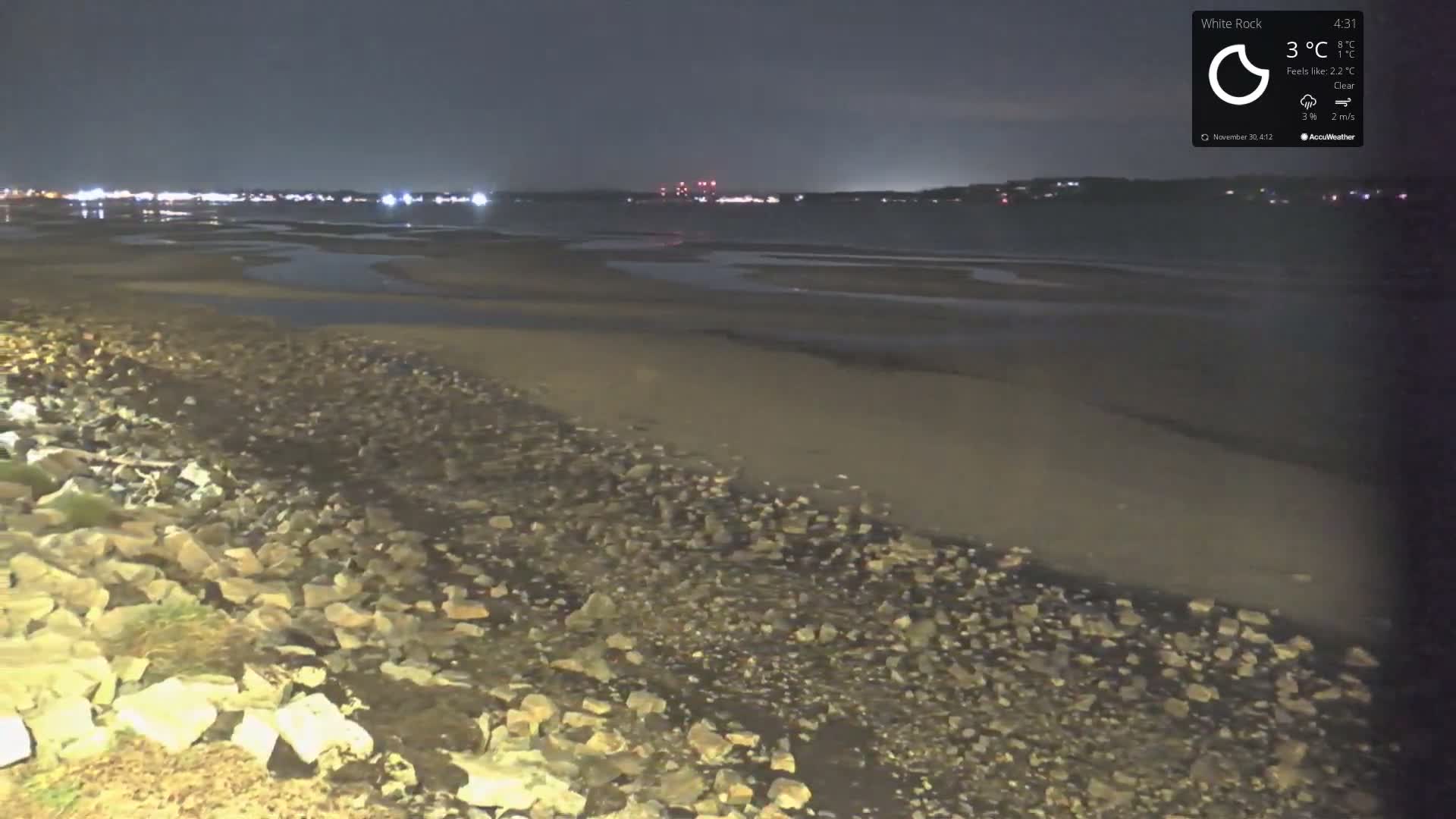 White Rock East Beach Live Cam - White Rock, Metro Vancouver, British Columbia, Canada