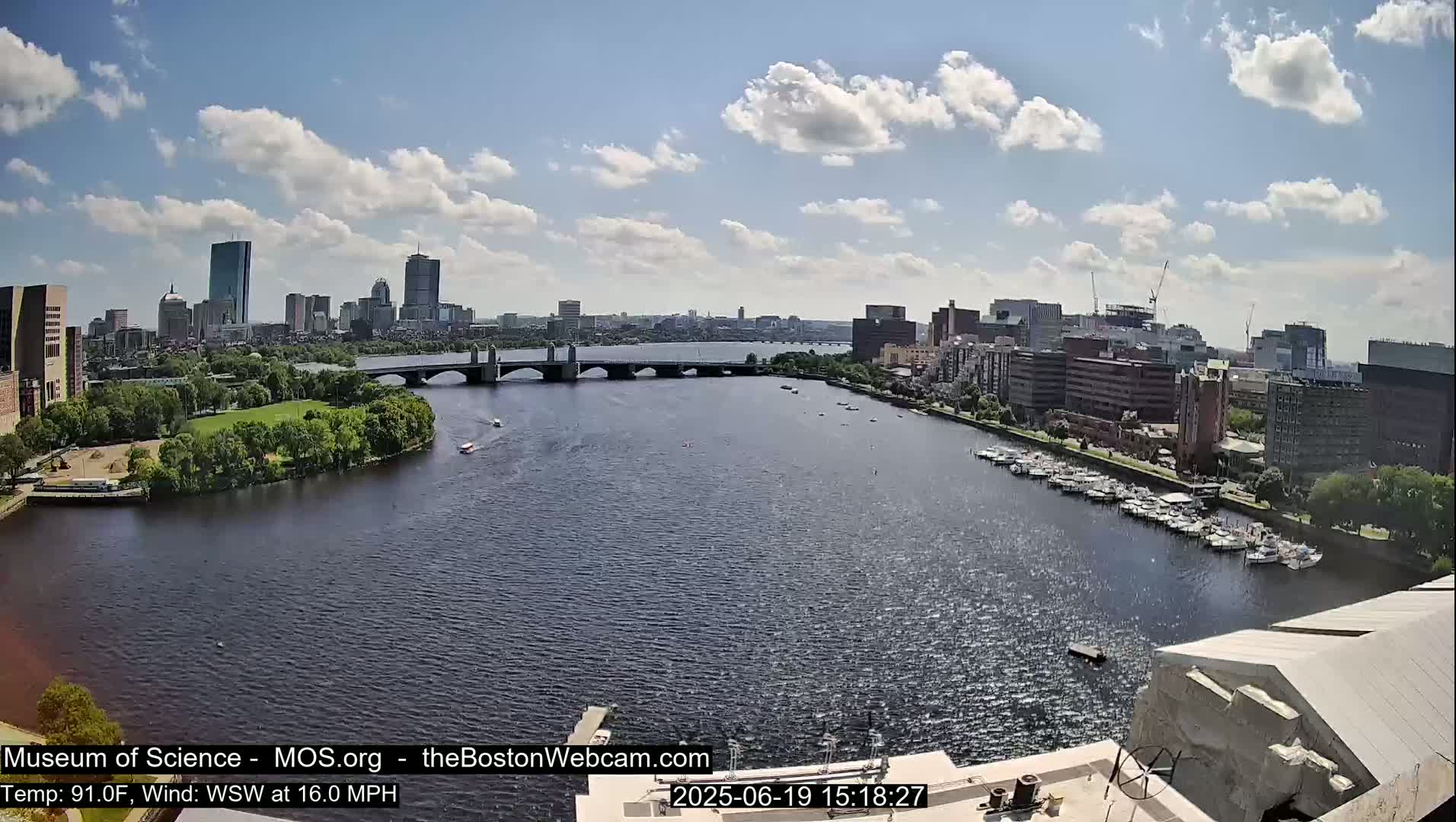 Boston Sky Live Cam - Boston, Massachusetts, USA